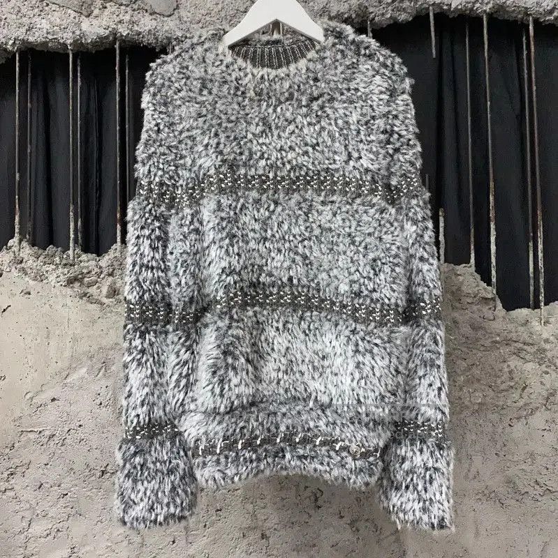 Chanel Chanel Color-blocked Long Sleeve Sweater . Size XXS / US 00 / IT 34 - 1 Thumbnail