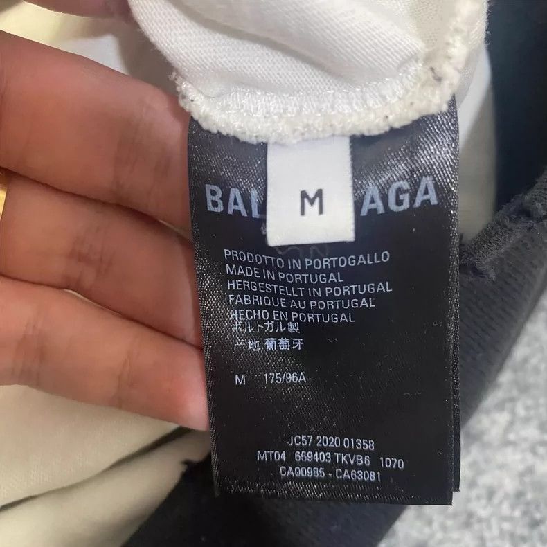 Balenciaga Balenciaga Balenciaga Distressed Logo Hoodie -2507 Size US M / EU 48-50 / 2 - 4 Thumbnail