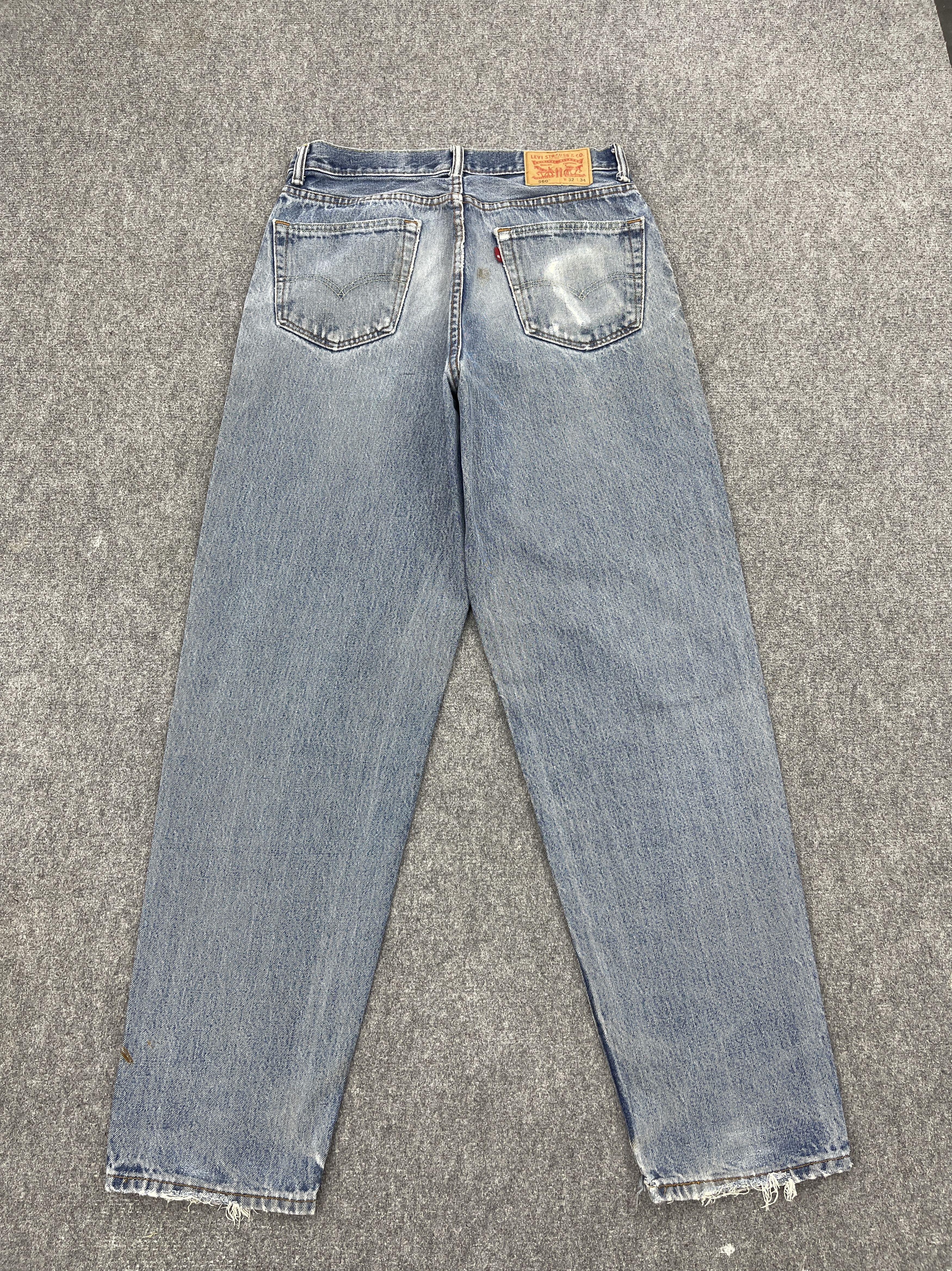 Levi's Distressed Faded Blue Vintage Levis 560 Jeans DP2555 Size US 31 - 3 Thumbnail