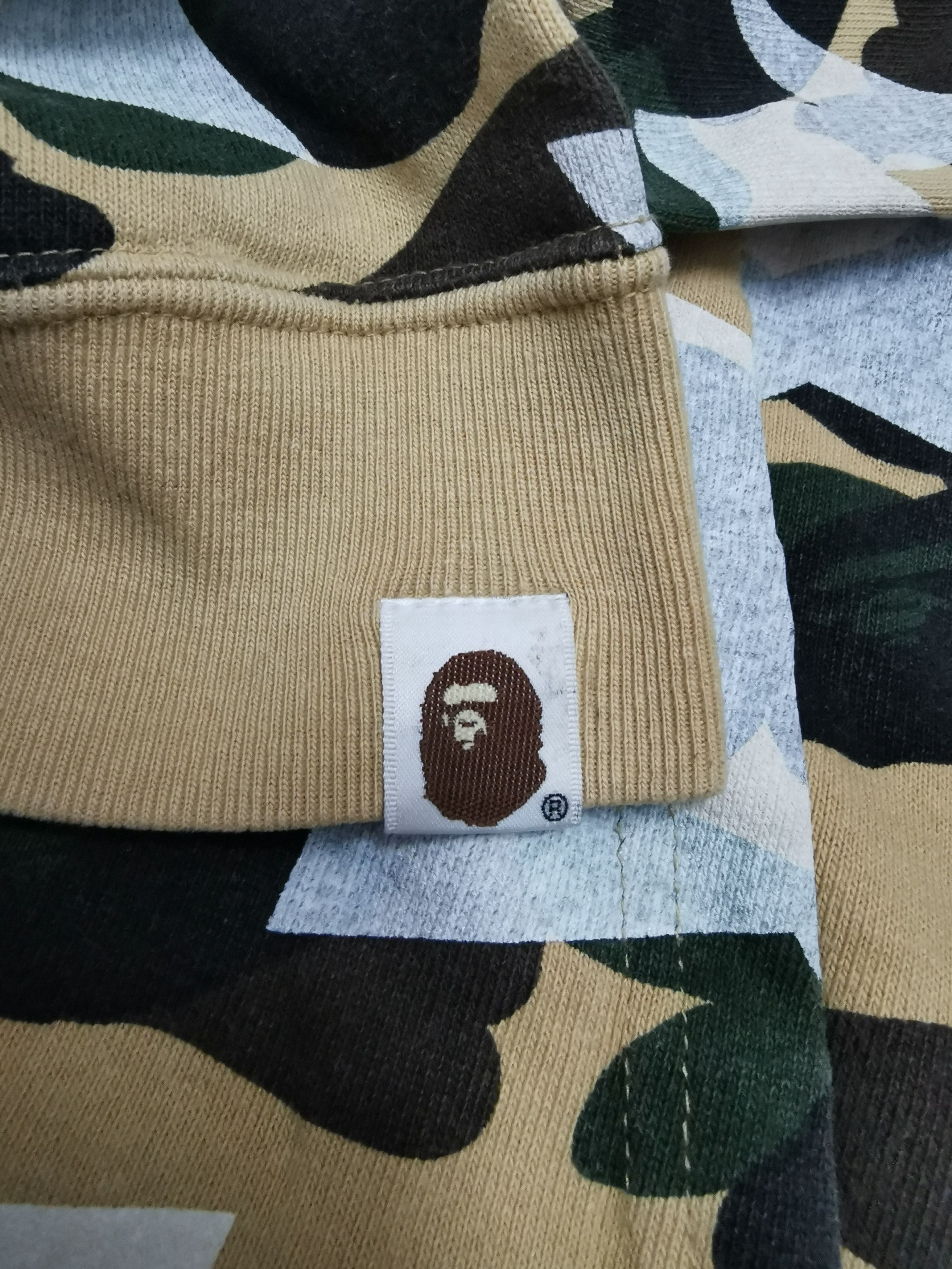 Bape Bape 1st Camo Fullzip Hoodie Size US M / EU 48-50 / 2 - 9 Thumbnail