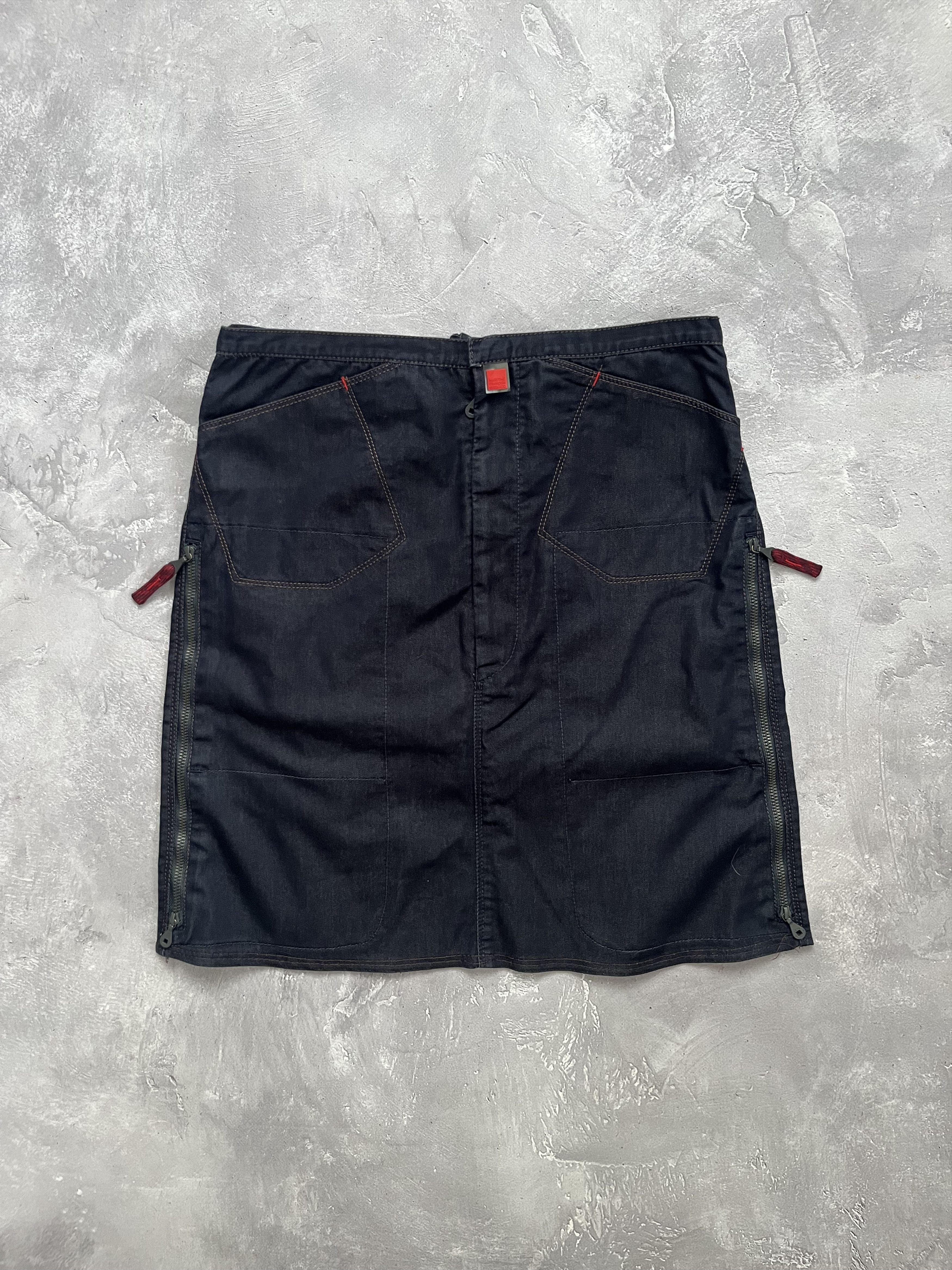 Marithe + Francois Girbaud Marithe Francois Girbaud Utility Mini Skirt Zip Side Pockets Size 27" / US 4 / IT 40 - 1 Thumbnail