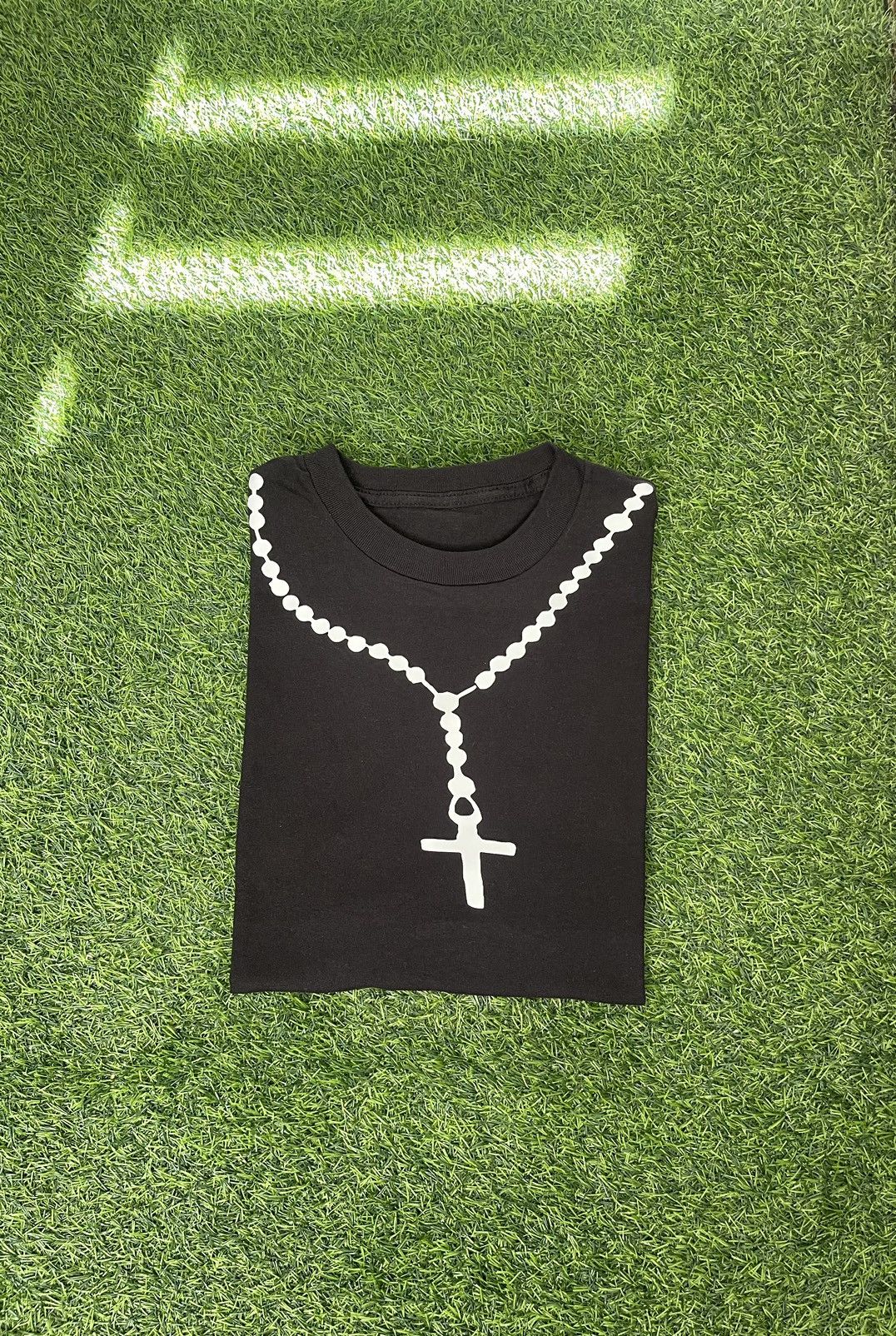 Vintage ROSARY TSHIRT Size US S / EU 44-46 / 1 - 1 Preview