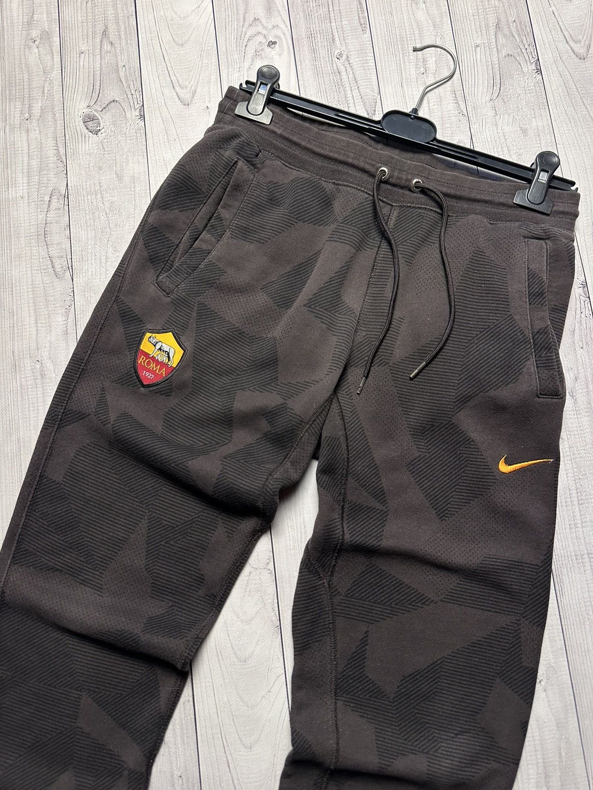 Vintage Nike AS Roma soccer joggers size S