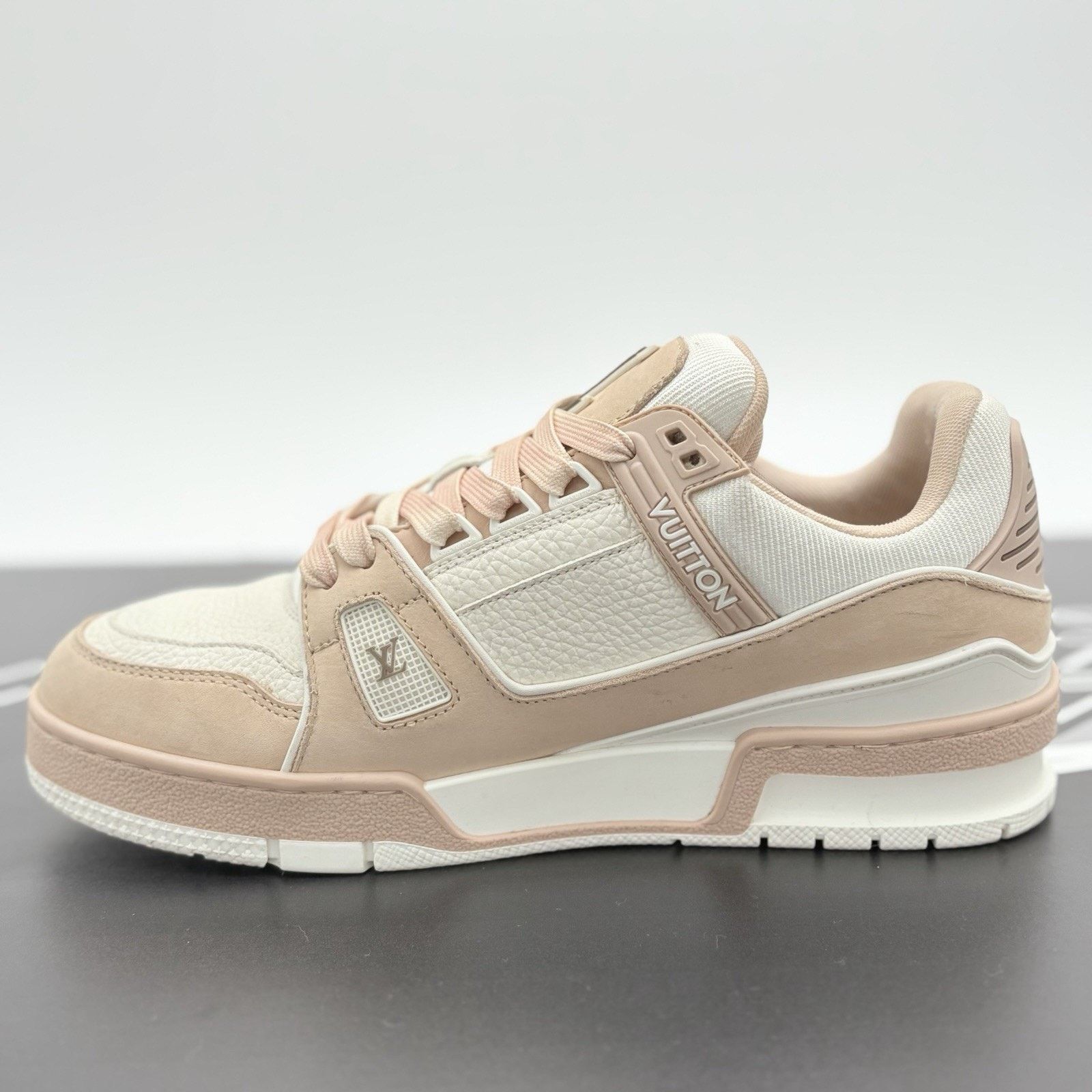 Louis Vuitton Louis Vuitton Trainer ' Pink ' | GREAT CONDITION! Size US 5 / EU 37 - 4 Thumbnail