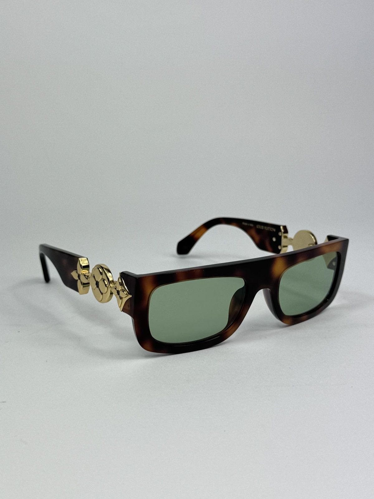 Louis Vuitton LV MONOGRAM TRIBUTE SUNGLASSES Z2449E Size ONE SIZE - 3 Thumbnail