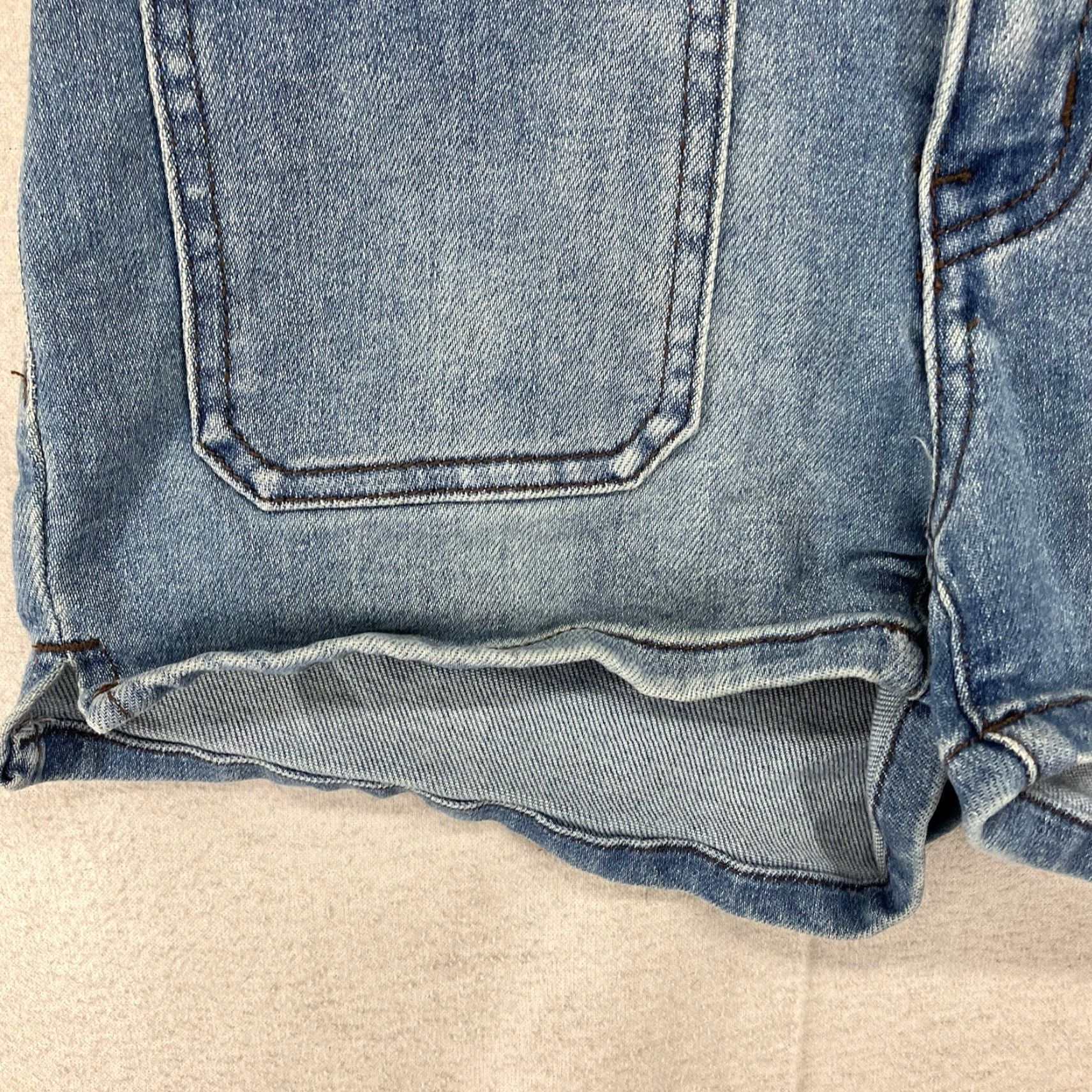 Denime SO Shortie Hi-Rise Denim Shorts Cuffed Med Wash Blue Pockets Junior Size 3/26 Size 26" / US 2 / IT 38 - 5 Thumbnail