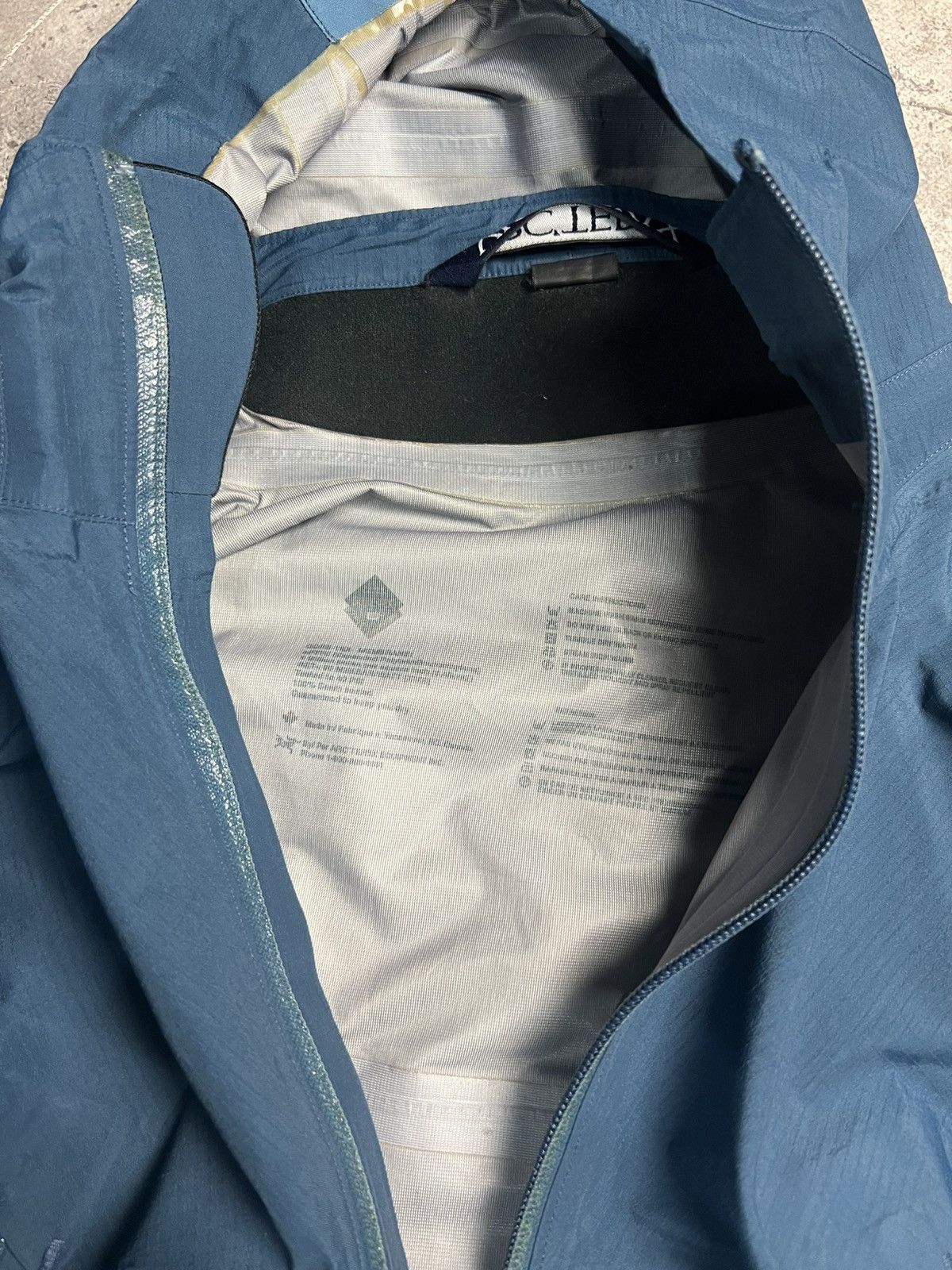 Arc'teryx Vintage Arcteryx Gore-Tex Jacket Size US S / EU 44-46 / 1 - 8 Thumbnail