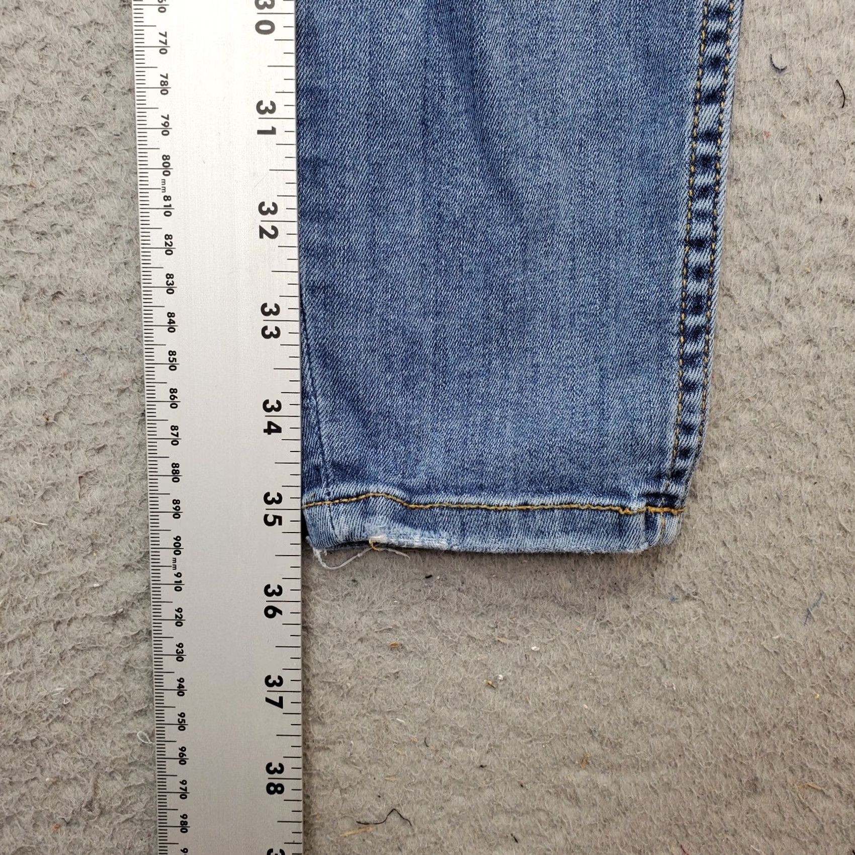 Free People Free People Jeans Womens Size 26 Blue Denim Skinny Distressed 5 Pocket Design Jeans Mens Womens Girls Size 26" / US 2 / IT 38 - 3 Thumbnail