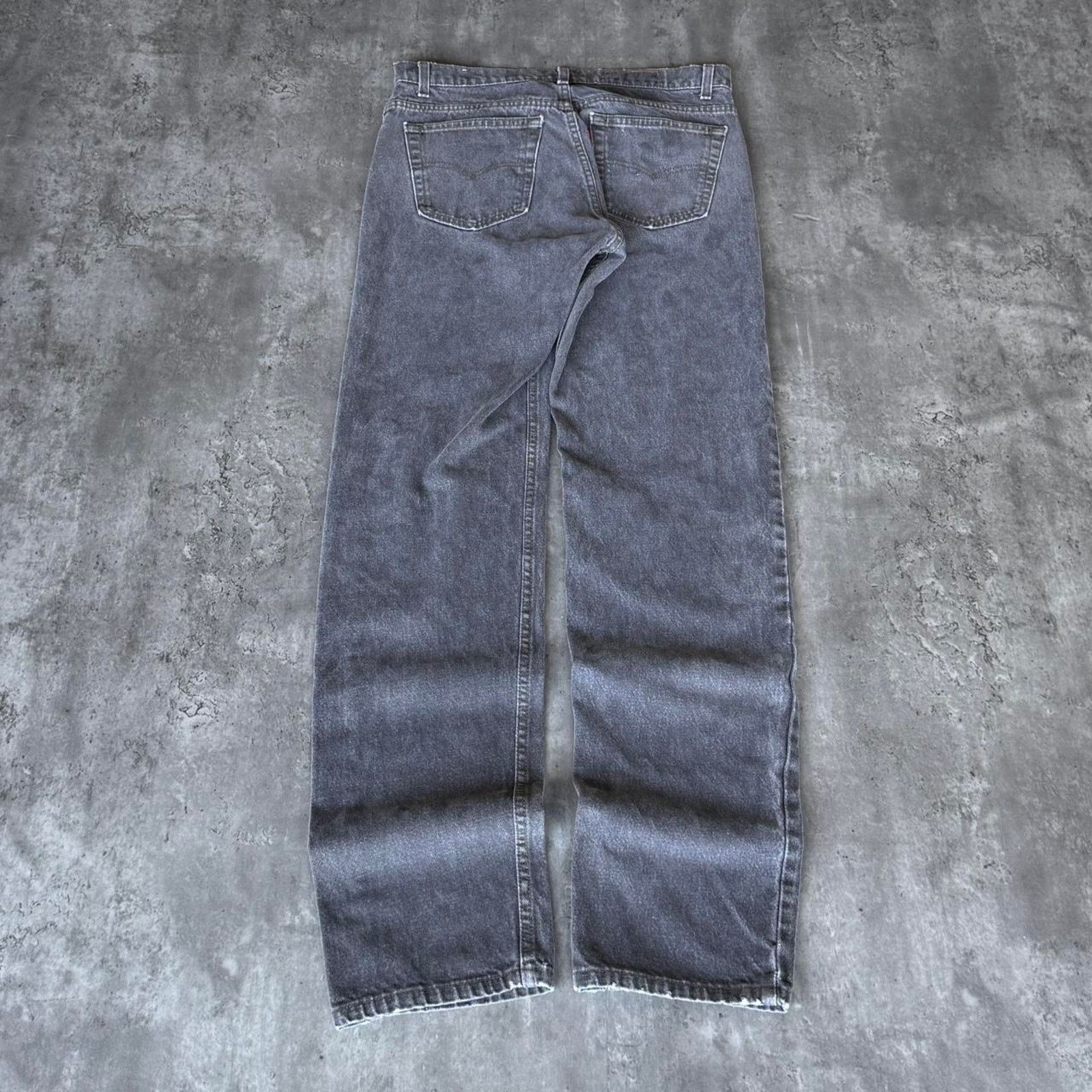Levi's × Levi's Vintage Clothing × Vintage Vintage Y2K Levi’s Faded Grey Stacked Streetwear Denim Jeans Size US 34 / EU 50 - 1 Thumbnail