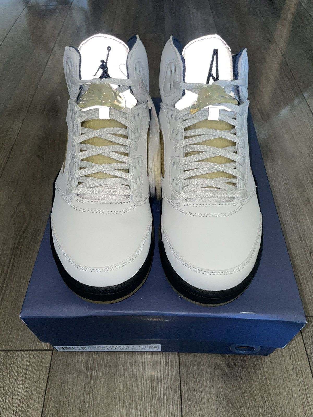 A Ma Maniére x Jordan 5 ‘Dawn’ - Size 9.5M