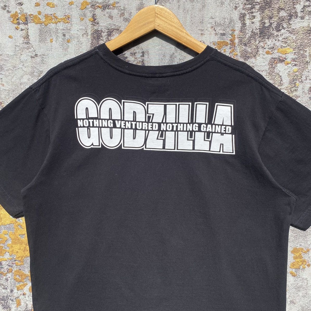 Japanese Brand Godzilla Japanese Movie Tee Vintage Godzilla TM&©️Toho Co LTD Size US L / EU 52-54 / 3 - 5 Thumbnail