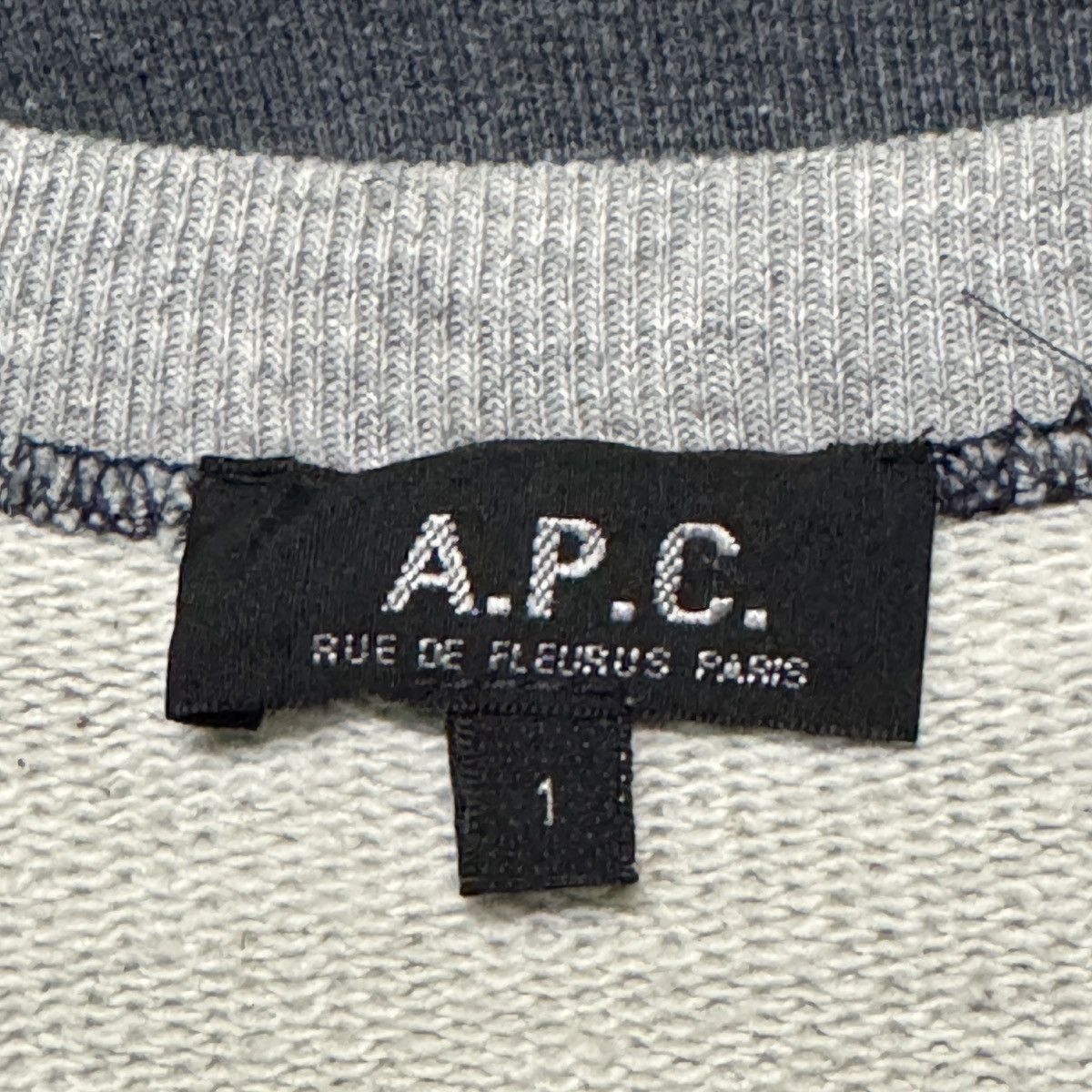A.P.C. Shirtsleeves Sweatshirt Size US S / EU 44-46 / 1 - 7 Thumbnail