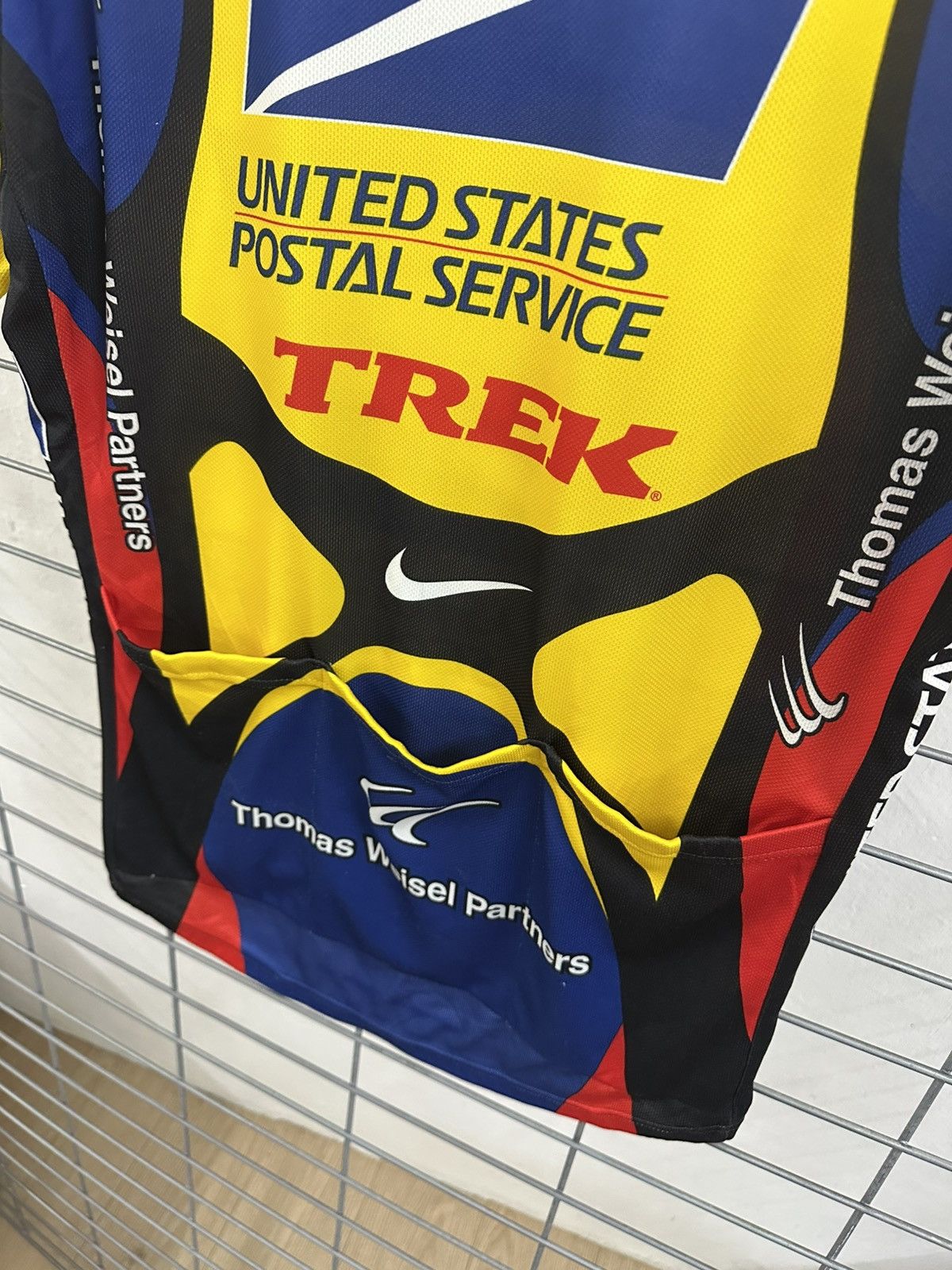 Nike Vintage Nike USPS Trek Lance Armstrong Tour de France Jersey Size US M / EU 48-50 / 2 - 19 Thumbnail