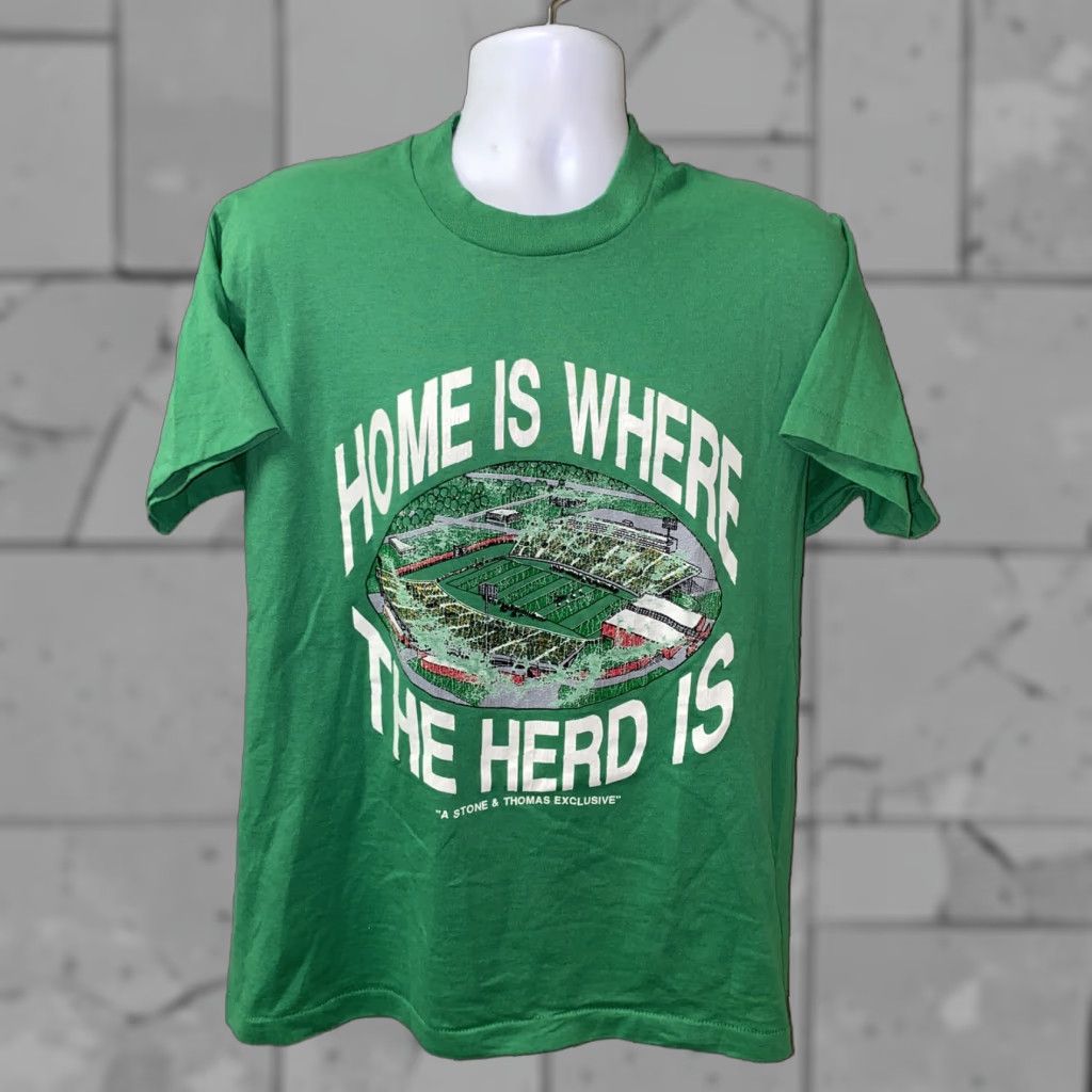 Vintage VINTAGE Screen Stars Best Mens Green USA Made Home Herd Short Sleeve T-Shirt XL Mens Shirt Green 90s/90s? Size US XL / EU 56 / 4 - 1 Thumbnail