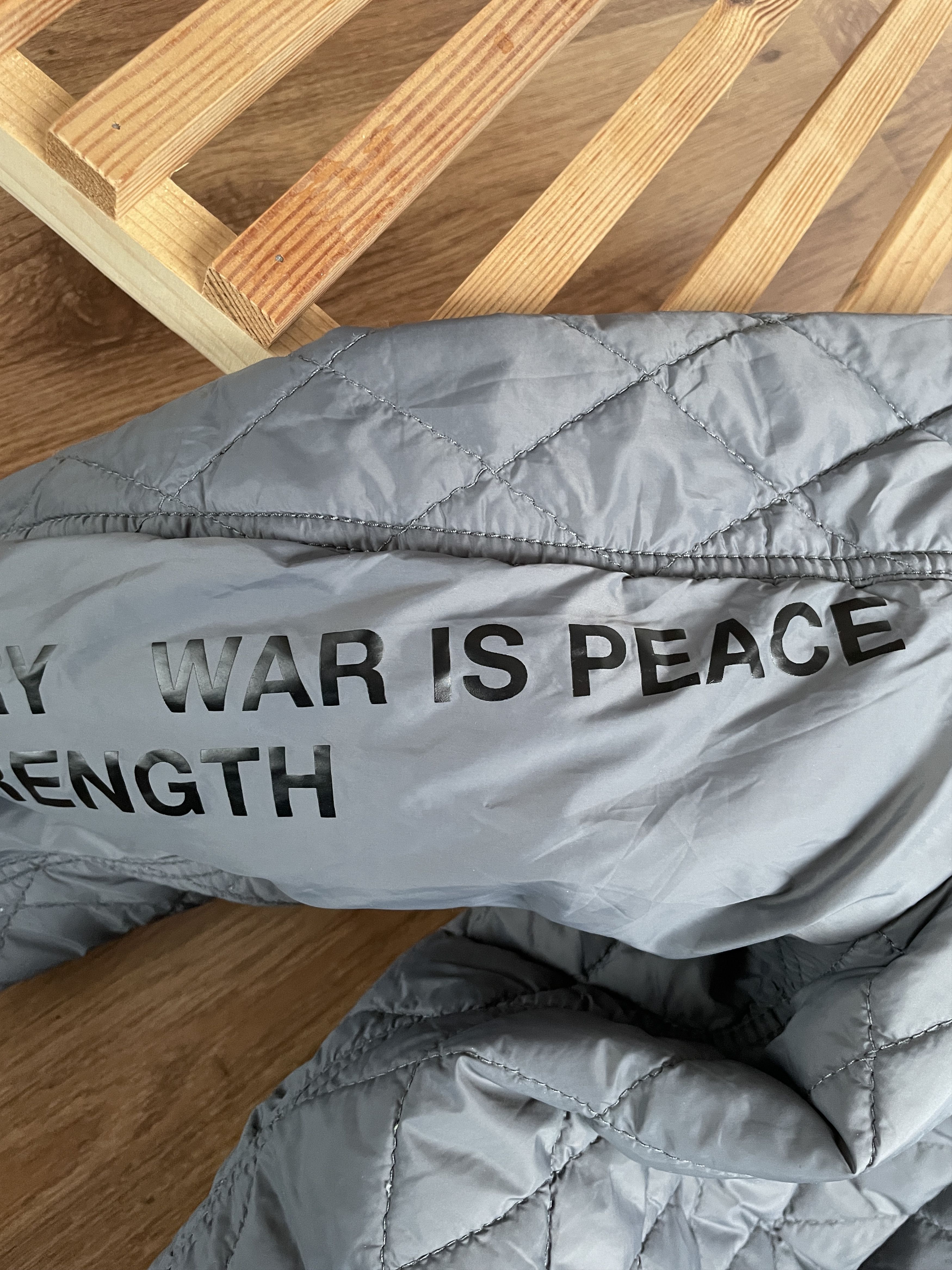 izzue Izzue Reversible Quilted Military Flight Bomber Size 4 Size US M / EU 48-50 / 2 - 10 Thumbnail