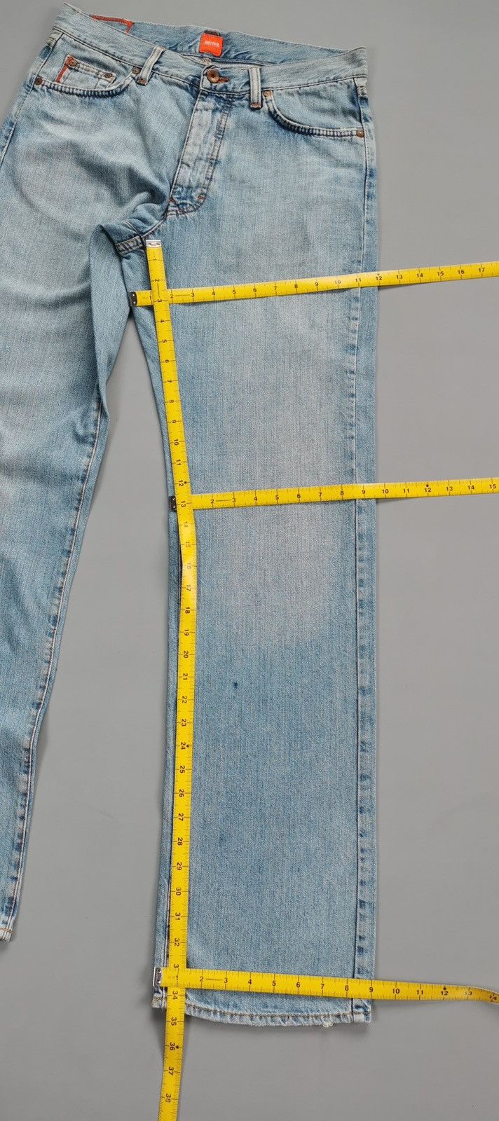 Hugo Boss Hugo Boss Light Denim Jeans Size US 32 / EU 48 - 12 Thumbnail