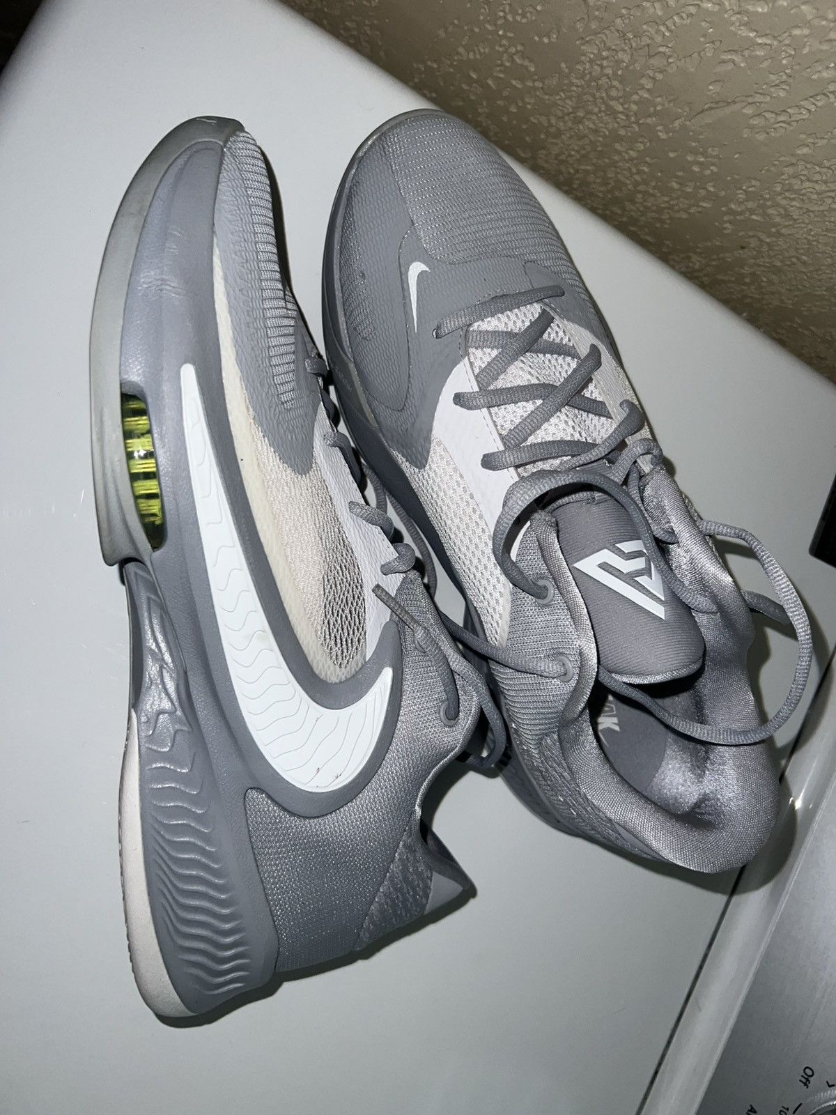 Nike Nike Zoom Freak 4 Size US 11 / EU 44 - 2 Thumbnail