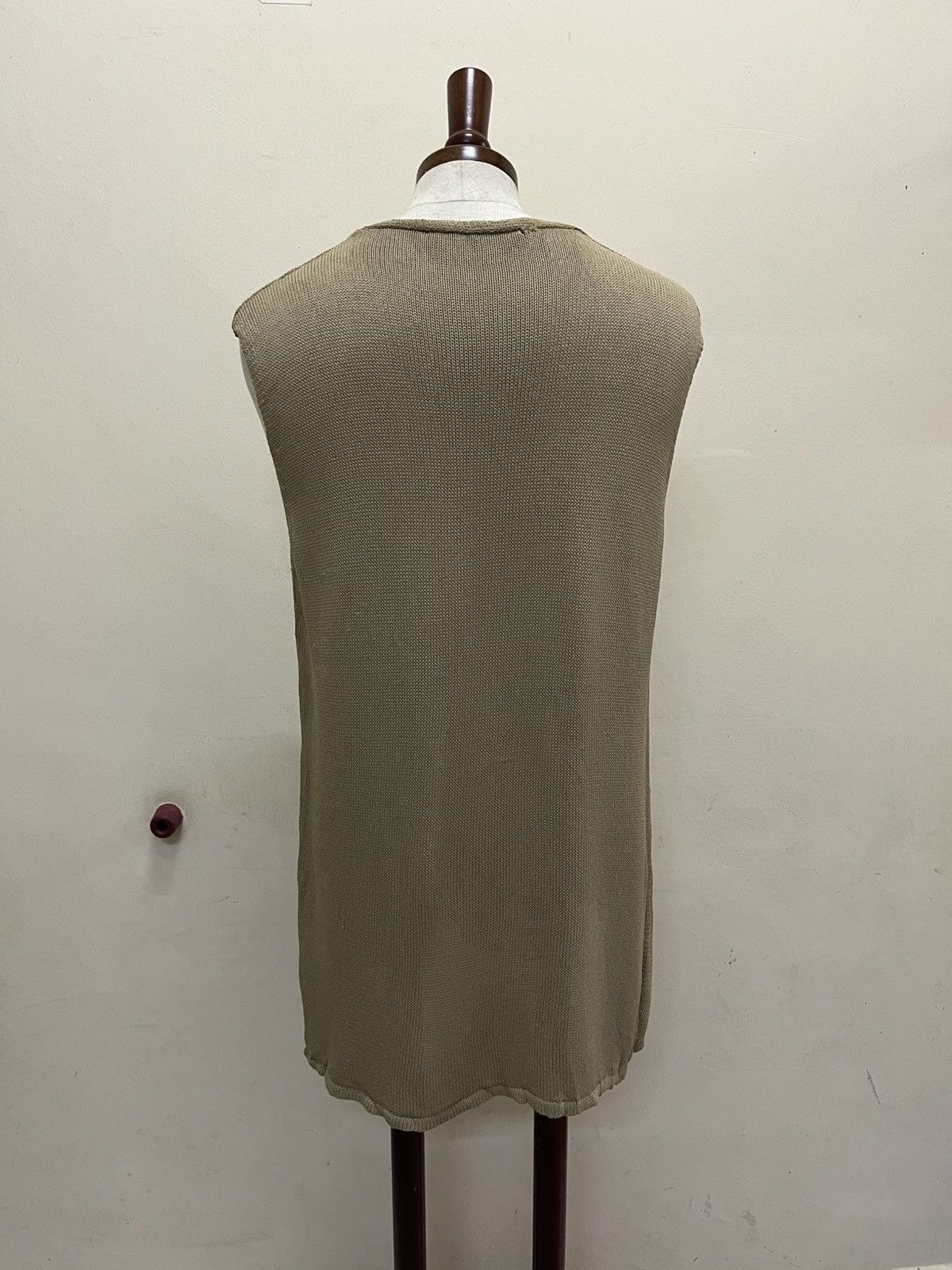 Max Mara Max Mara Unisex Fine Wool Knitted Sleeveless Top Size ONE SIZE - 14 Thumbnail
