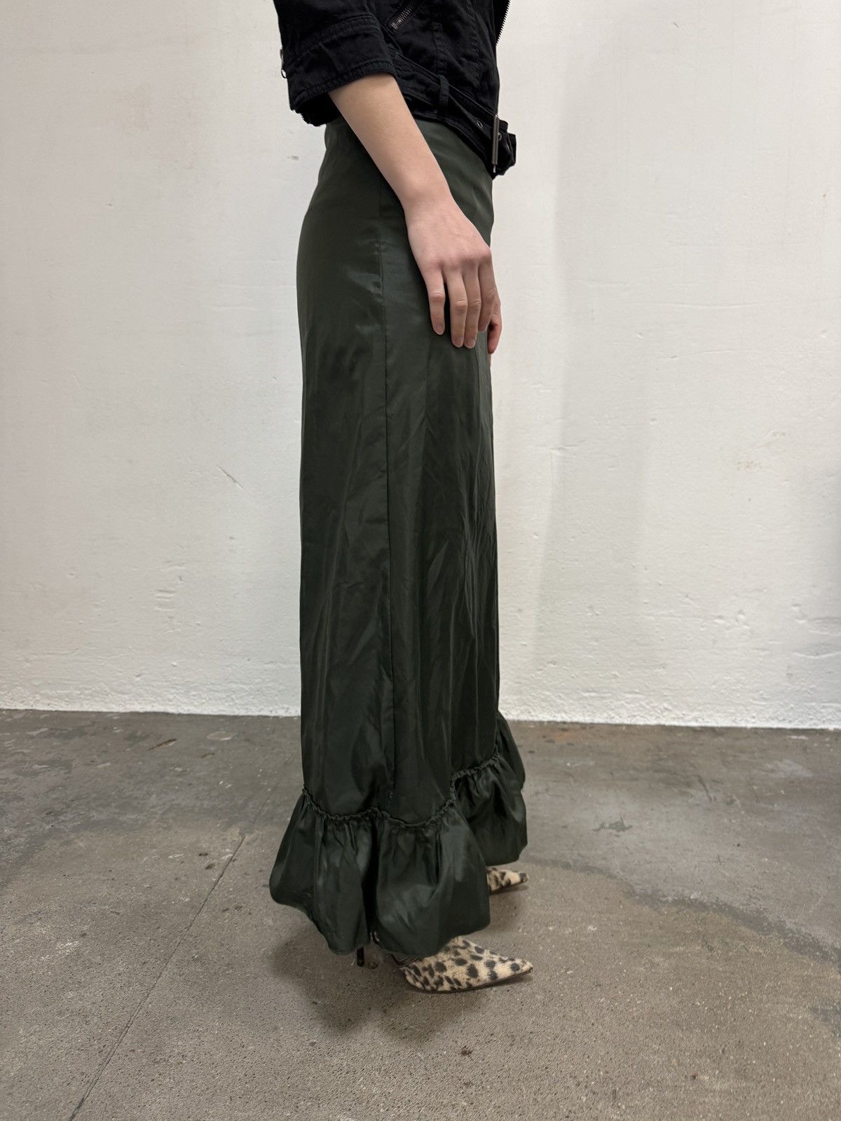 Vintage Vintage y2k Green Maxi Skirt Size 28" / US 6 / IT 42 - 2 Thumbnail