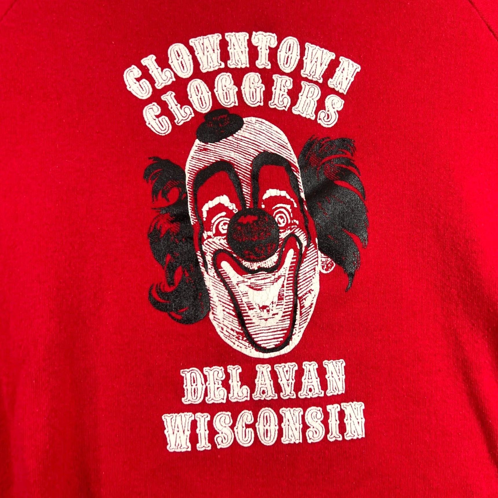 Jerzees Vintage Clown Sweatshirt Sz XL Cloggers Pullover Crewneck Red Wisconsin Size US XL / EU 56 / 4 - 2 Thumbnail