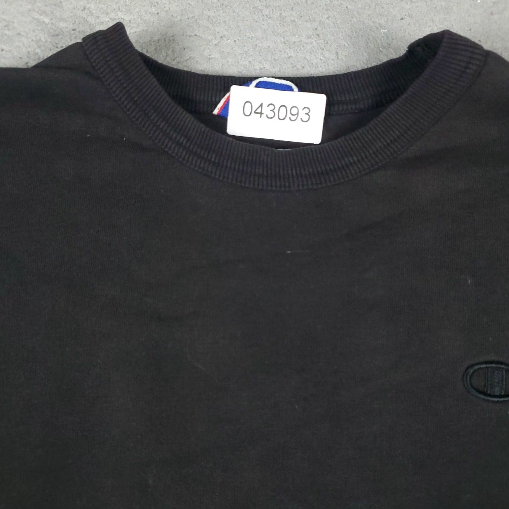 Champion VINTAGE Champion Men’s Large Black Pullover Sweatshirt Casual Crewneck Knit Logo Zipper Athletic Size US L / EU 52-54 / 3 - 2 Thumbnail