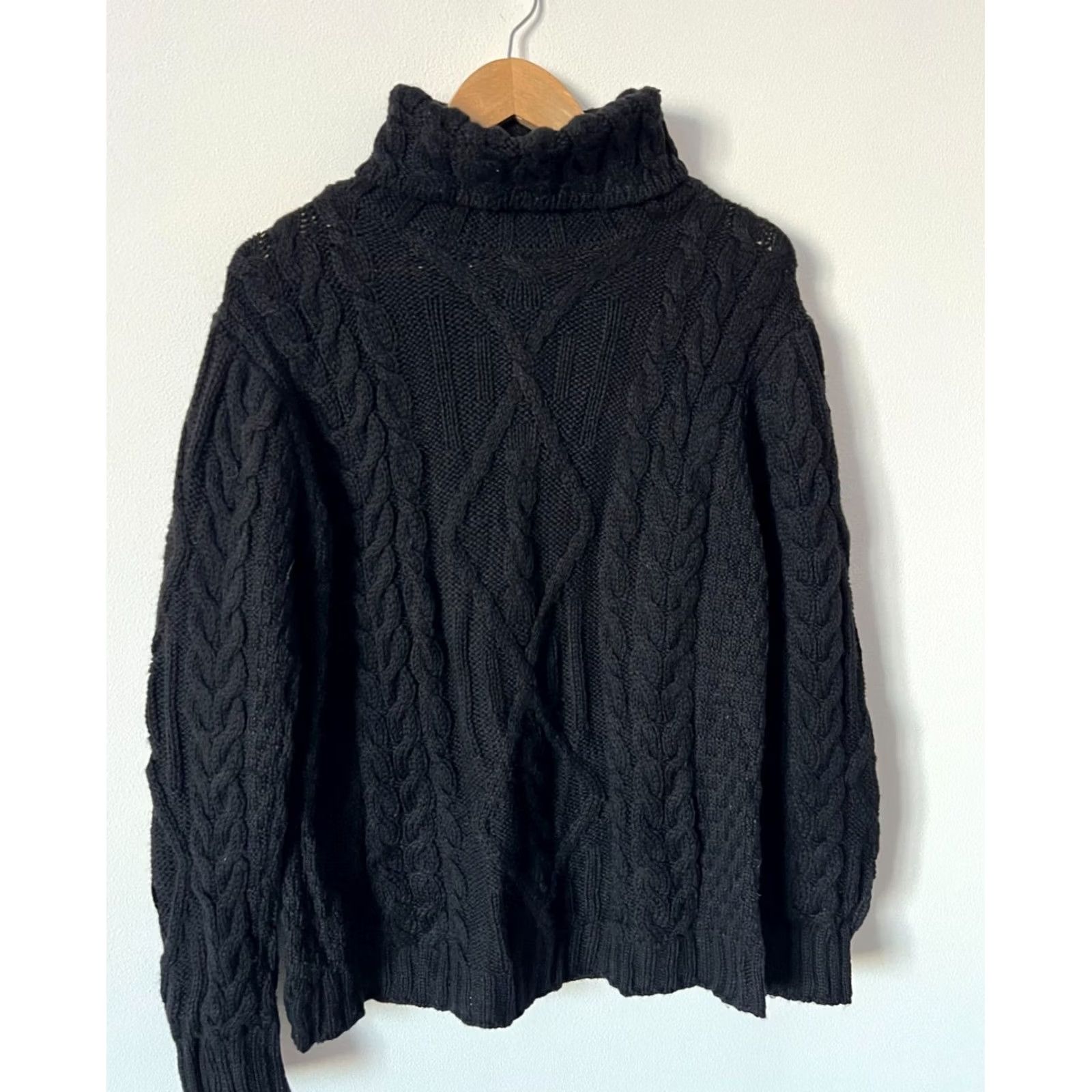 Vintage INIS CRAFTS 100% Merino Wool Cable-Knit High Neck Sweater IN Ireland Wmns L Black Vintage 90s Womens Pullover Knit Shirt Size L / US 10 / IT 46 - 2 Thumbnail