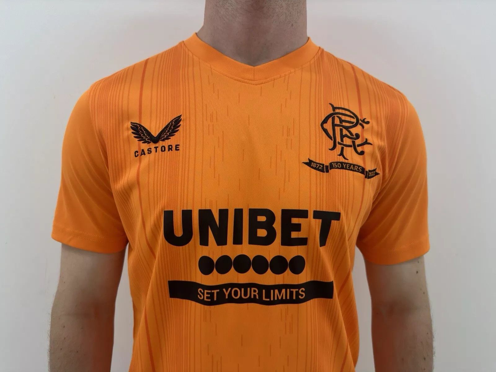Castore Rangers 2021 2022 Training Jersey Shirt Soccer Anniversary Size US S / EU 44-46 / 1 - 2 Thumbnail