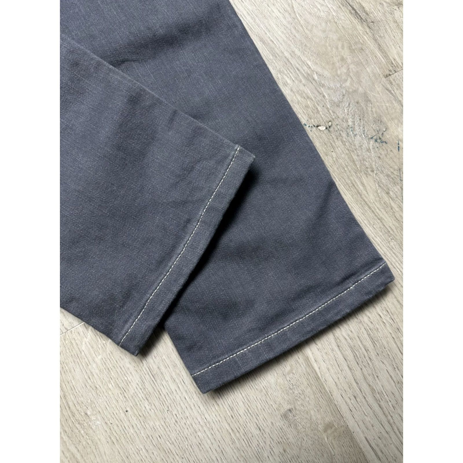 Vintage Armani Jeans Mens Denim Pants Jeans Size 32 Gray Cotton Denim Logo Pockets Inseam 34" Tailored Tapered Regular Waist 32 - Mens Jeans Size US 32 / EU 48 - 3 Thumbnail