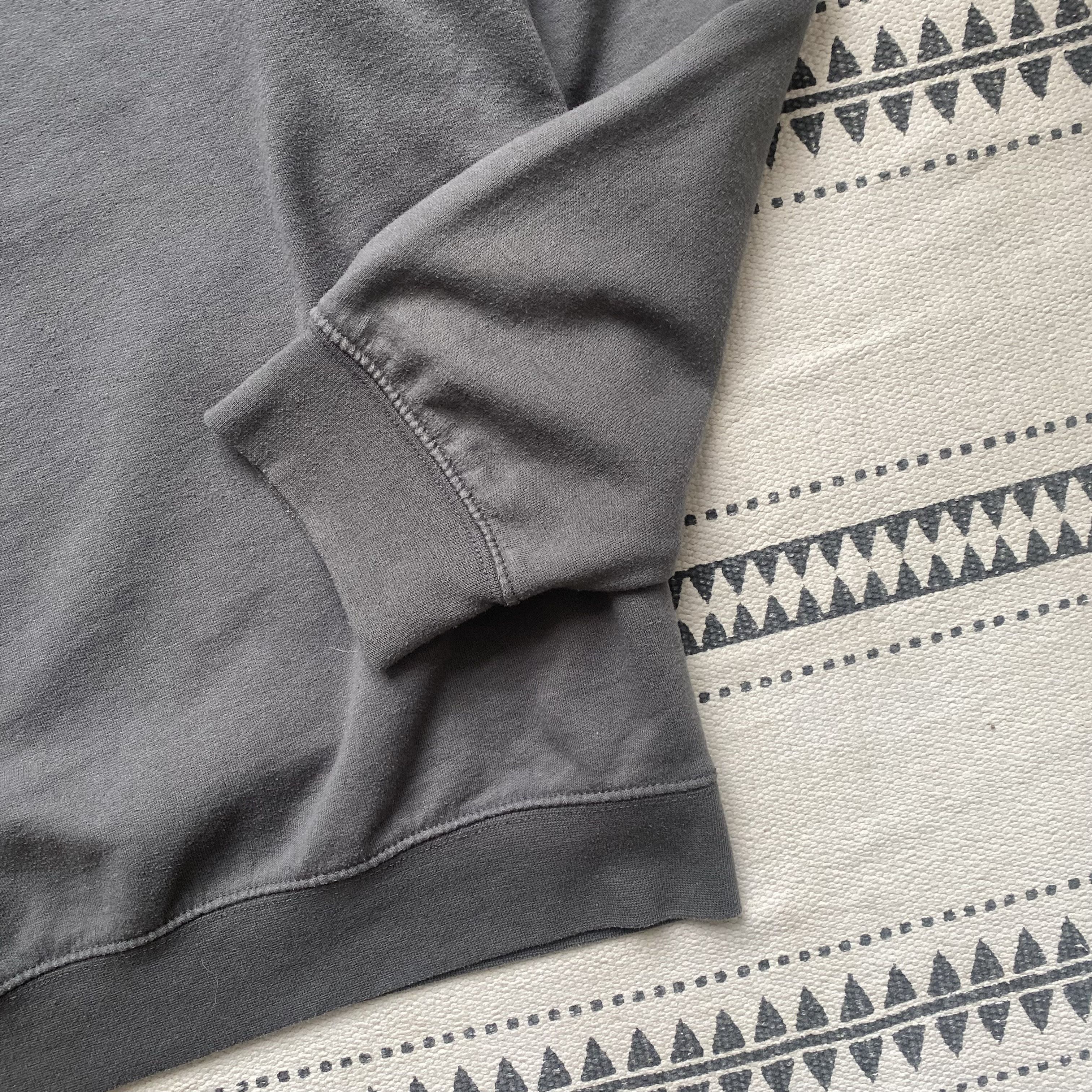 Band Tees Kanye West “Ye Saint West” Boxy sweatshirt Hidden Hills USA Size US XL / EU 56 / 4 - 4 Thumbnail
