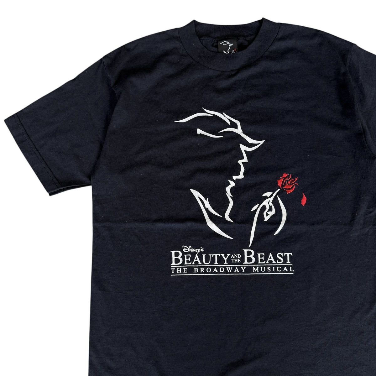 Beauty Beast × Disney × Vintage Vintage Disney Beauty And The Beast Tshirt Size US M / EU 48-50 / 2 - 3 Thumbnail