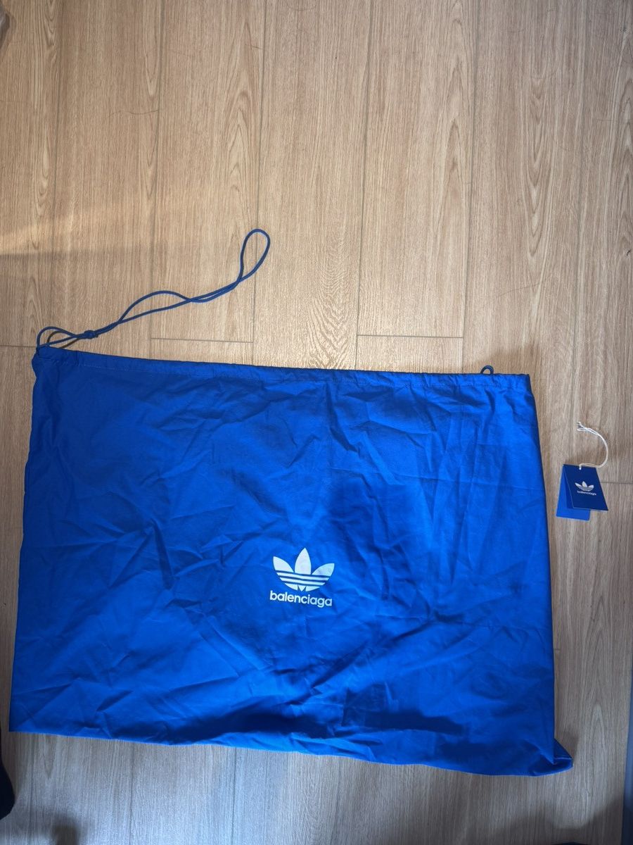 Adidas × Balenciaga Balenciaga Adidas Gym Duffle Bag Blue Size ONE SIZE - 5 Thumbnail