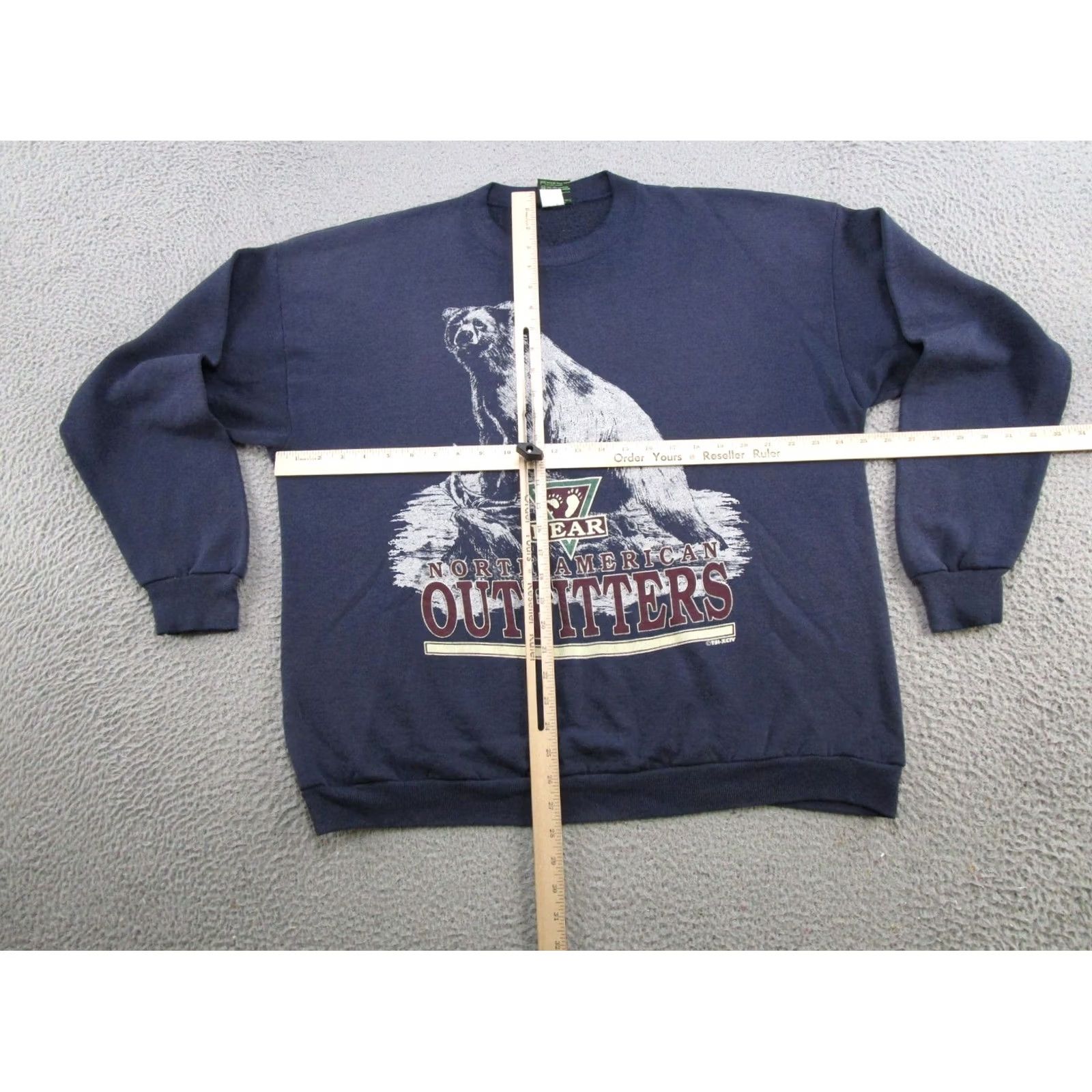 Vintage Vintage North American Outfitters Bear Graphic Crewneck Sweatshirt 2XL Blue Mens Pullover Graphic Print 90s Sports All Seasons Fur Size US XXL / EU 58 / 5 - 5 Thumbnail