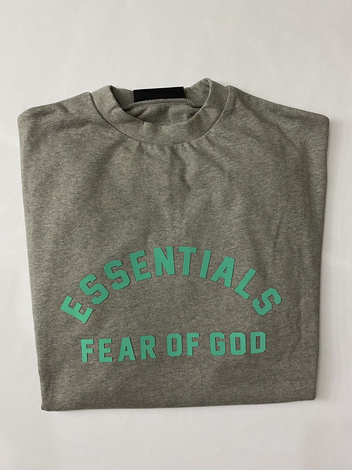 Essentials × Fear of God ESSENTIALS HEAVY TEE. Size US M / EU 48-50 / 2 - 16 Thumbnail