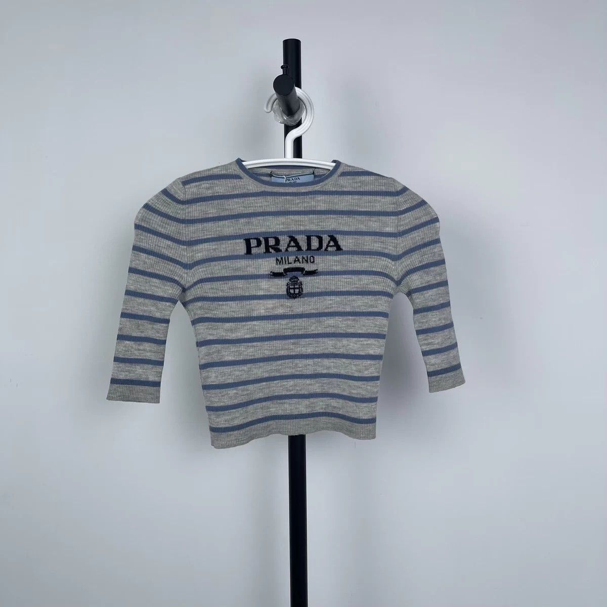 Prada Prada women's blue knitwear Size XS / US 0-2 / IT 36-38 - 1 Thumbnail