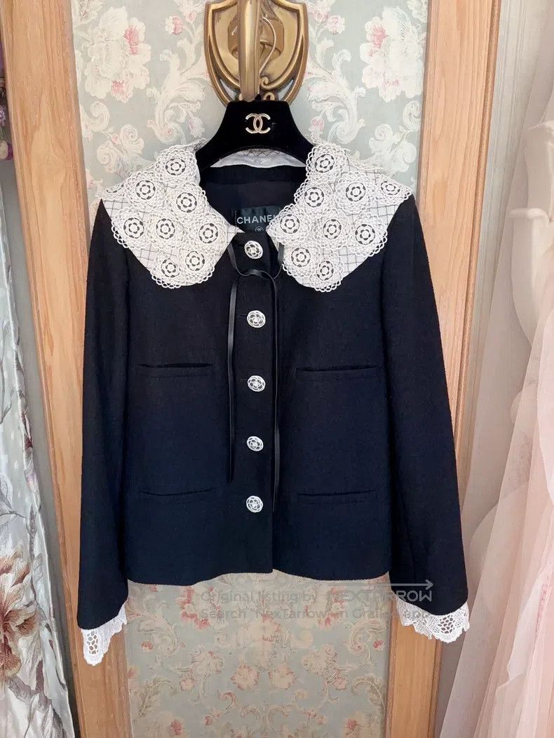 Chanel Chanel Tea restaurant camelia mountain jacket Size S / US 4 / IT 40 - 1 Thumbnail