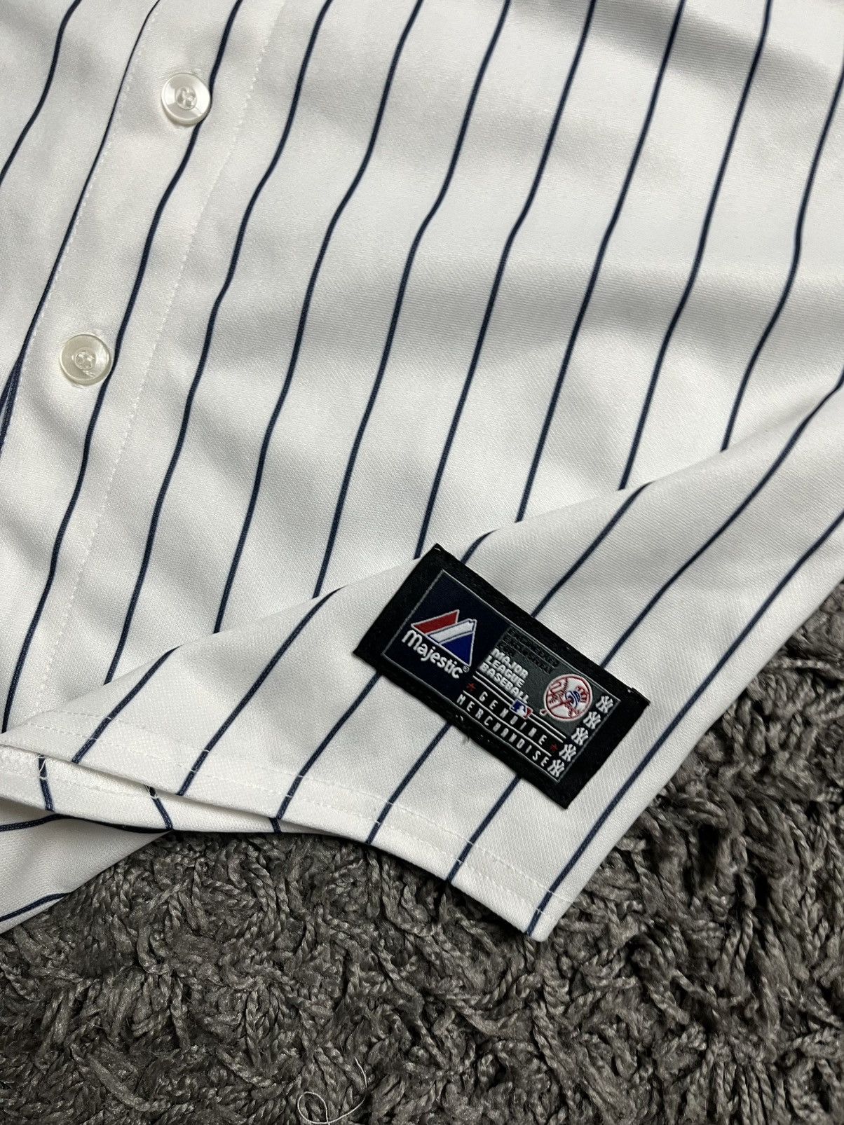 MLB Majestic NY Yankees Pinstripe Jersey #33 Swisher L Size US L / EU 52-54 / 3 - 4 Thumbnail