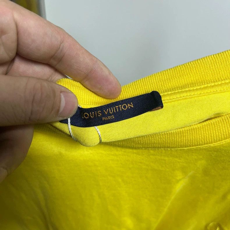 Louis Vuitton Louis Vuitton Small logo short sleeves 2504-Nextarrow Size US L / EU 52-54 / 3 - 3 Thumbnail