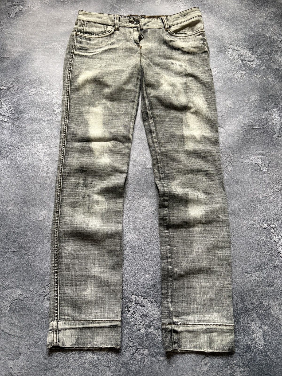Dolce & Gabbana Vintage Dolce & Gabbana Y2K Wash Distressed Denim Jeans Size 27" / US 4 / IT 40 - 2 Thumbnail