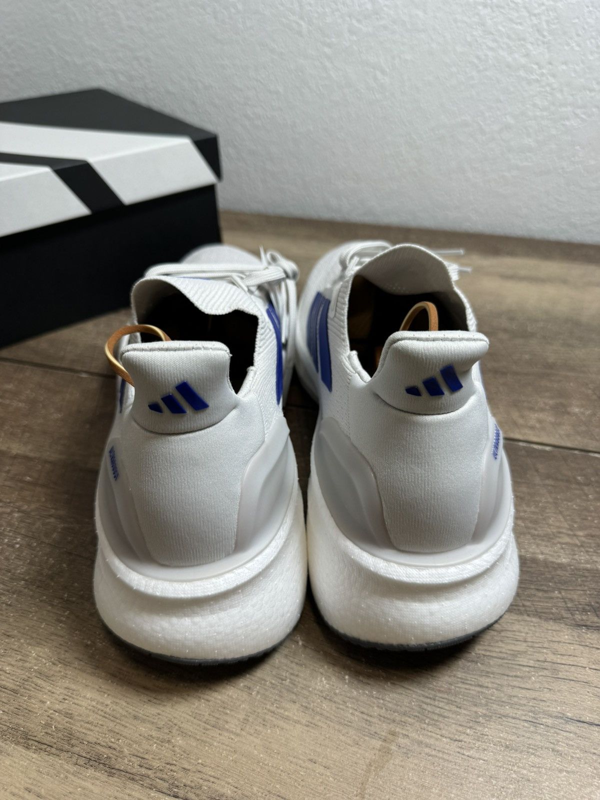 Adidas Size 10.5 adidas Ultraboost 5X Running Shoes Grey Men's New Size US 10.5 / EU 43-44 - 4 Thumbnail