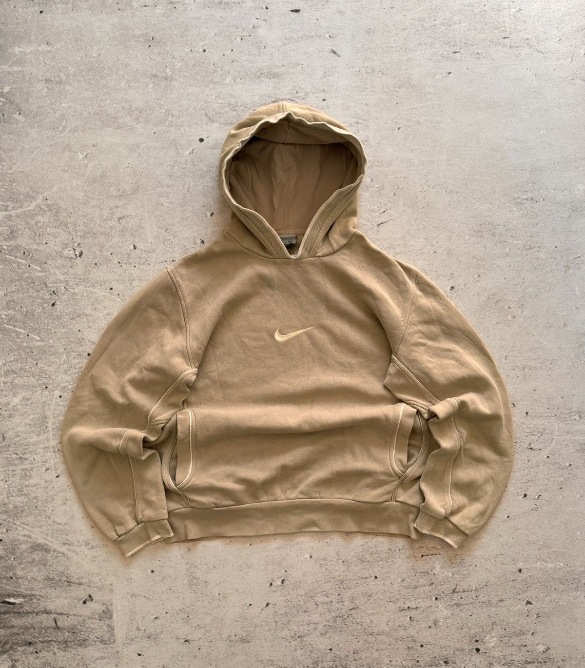 Nike × Vintage NIKE VINTAGE CENTER LOGO OVERSIZE BOXY HOODIE Size US L / EU 52-54 / 3 - 1 Thumbnail