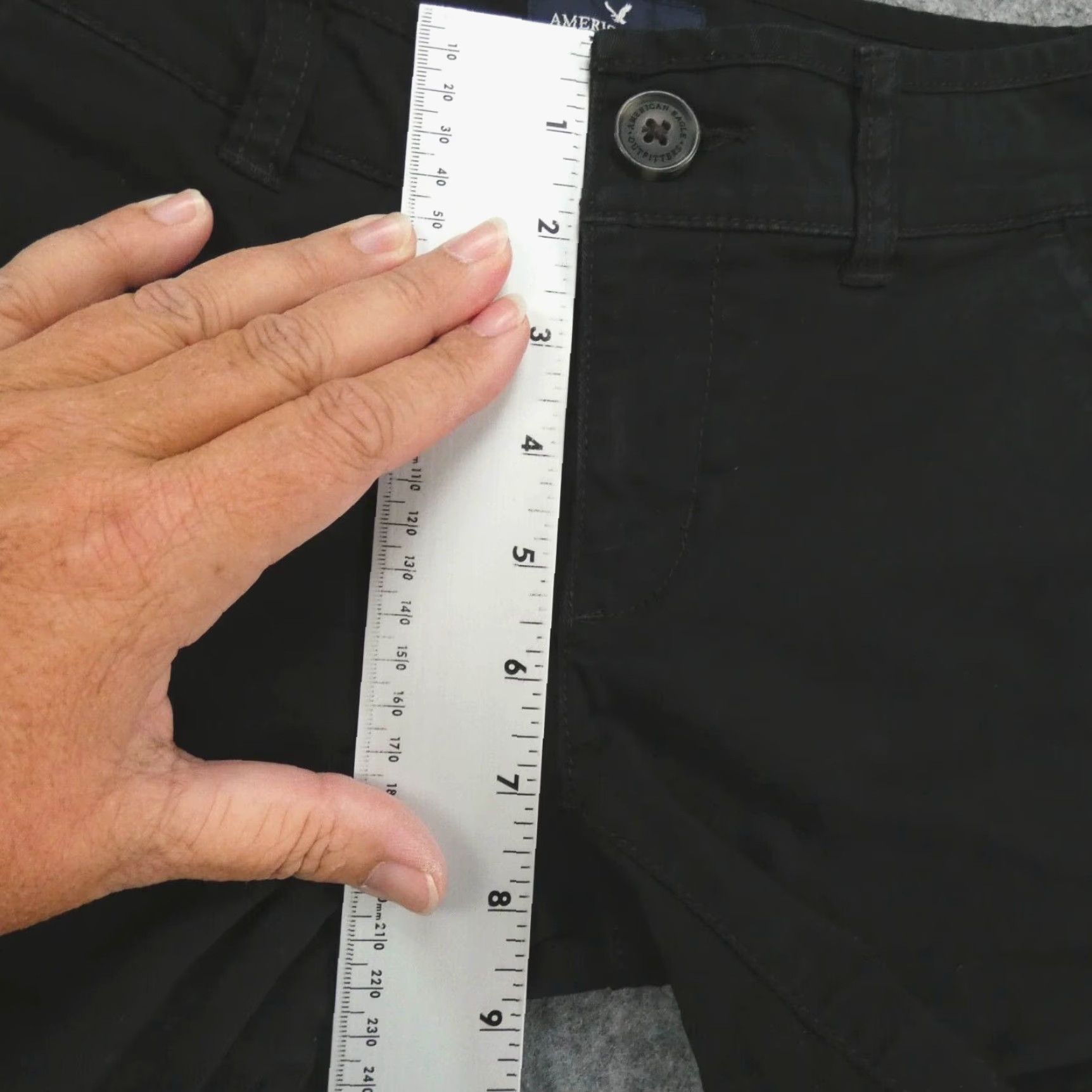 American Eagle Outfitters American Eagle Shorts 0 Stretch Chino Flat Front Midi Black Womens Size 28" / US 6 / IT 42 - 7 Thumbnail
