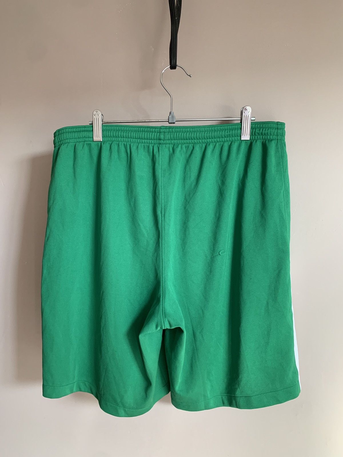 Nike Manchester City goalkeeper Nike soccer football shorts green Size US 34 / EU 50 - 2 Thumbnail