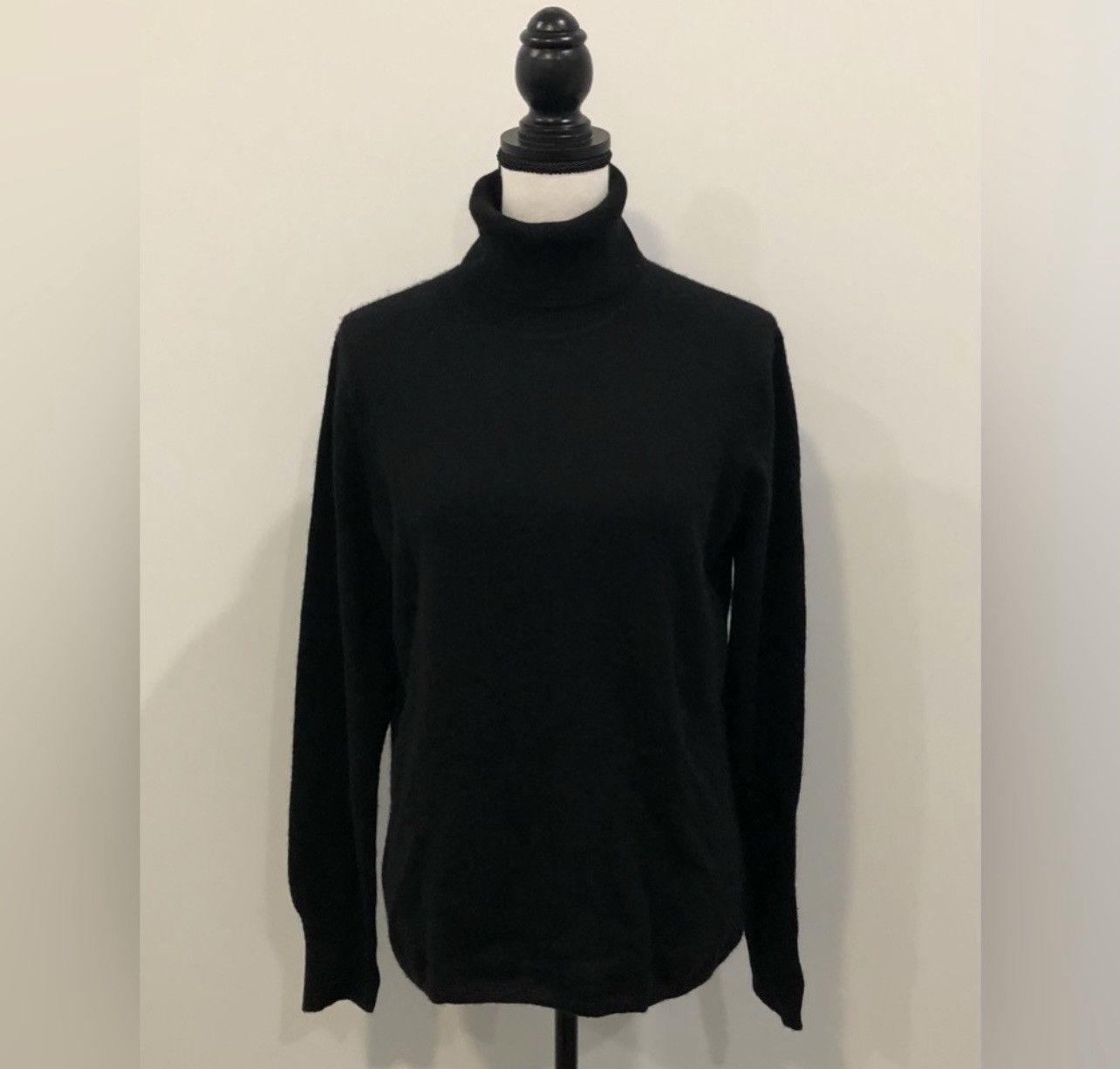 image of Fiona Cashmere Turtleneck Sweater in Black, Women's (Size XL)