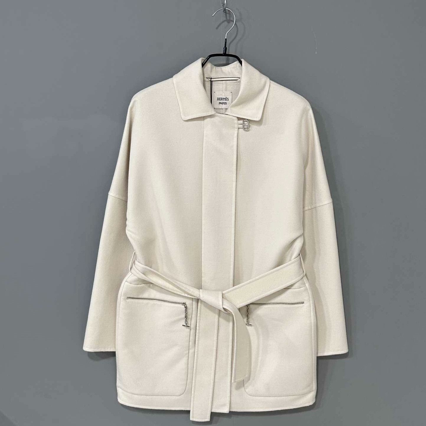Hermes Hermes White Coat it_34 Women Size XXS / US 00 / IT 34 - 1 Thumbnail