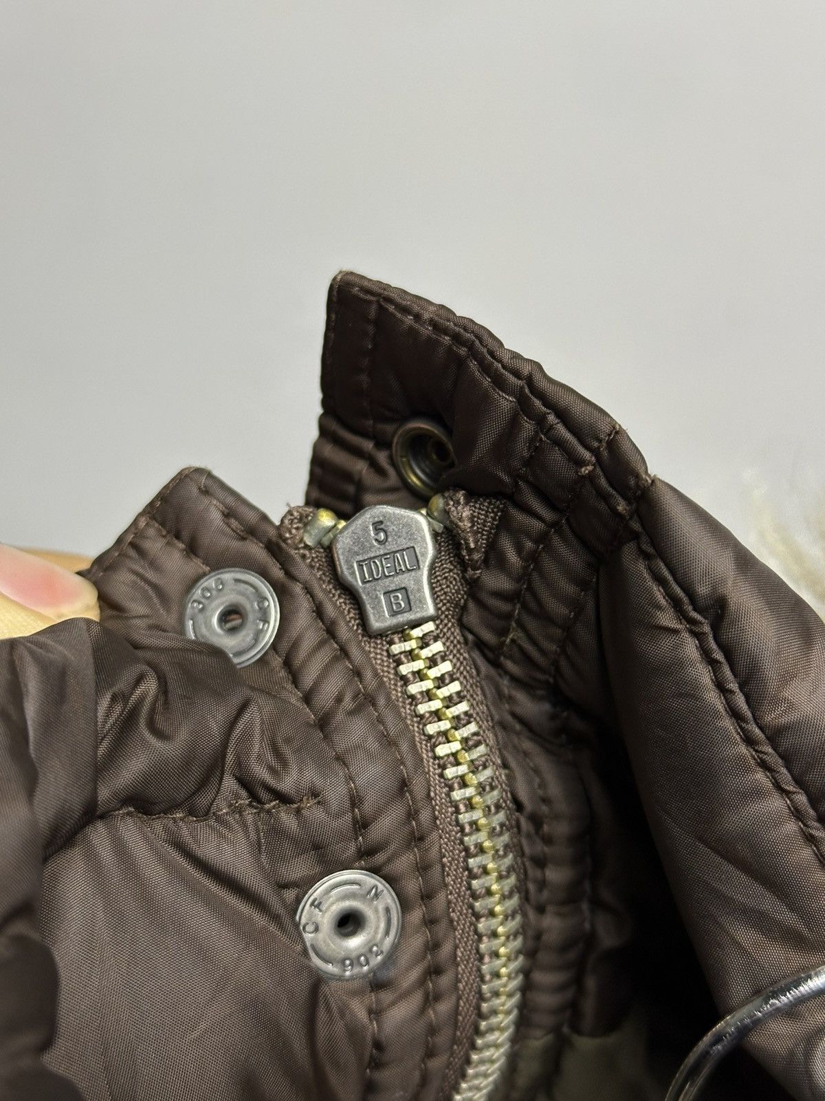 Polo Ralph Lauren Polo Ralph Lauren Fur Puffer Sleeveless Jacket Size US S / EU 44-46 / 1 - 9 Thumbnail