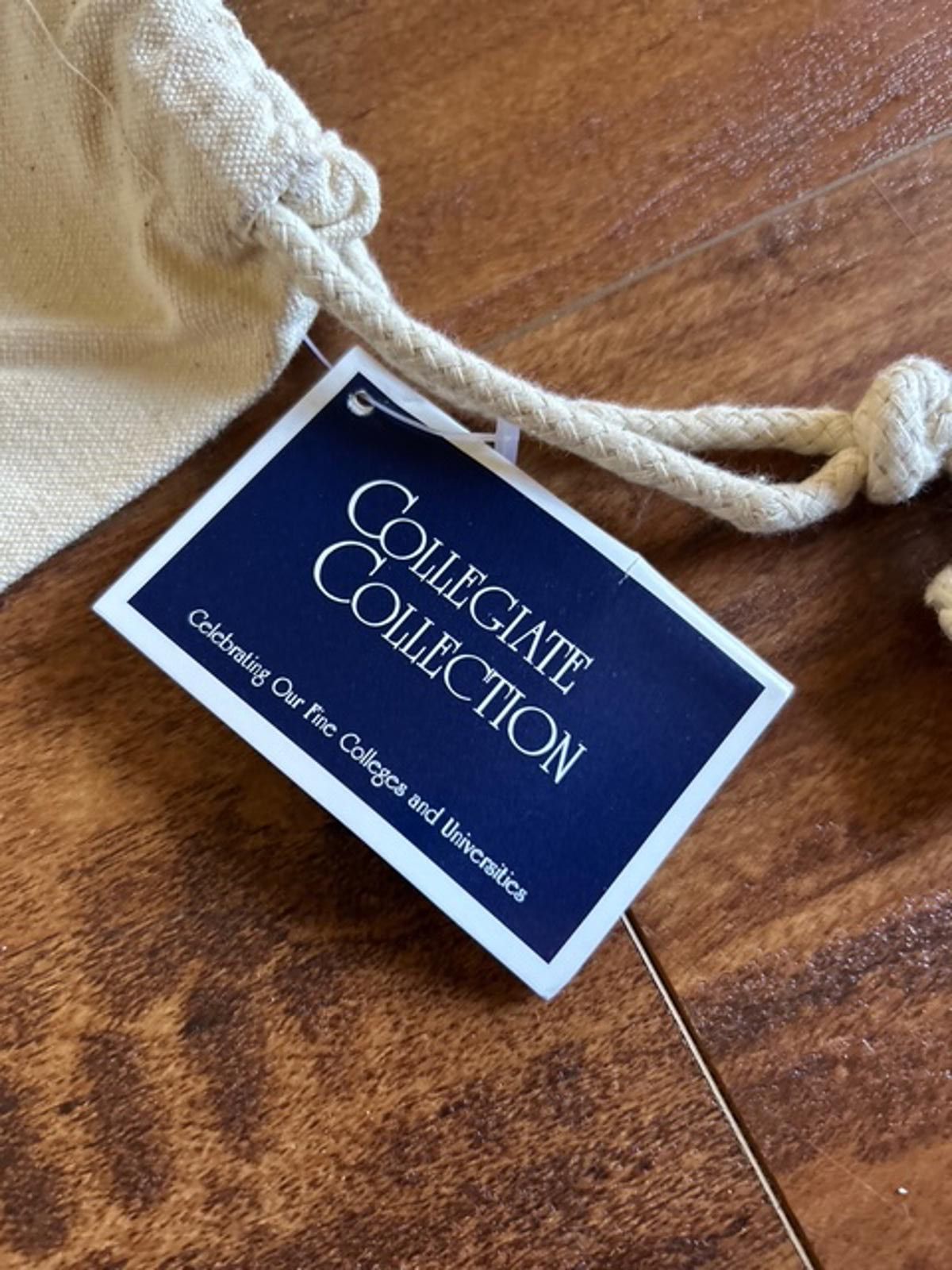 Other Collegiate Collection Gators Drawstring Laundry Bag Size ONE SIZE - 4 Thumbnail