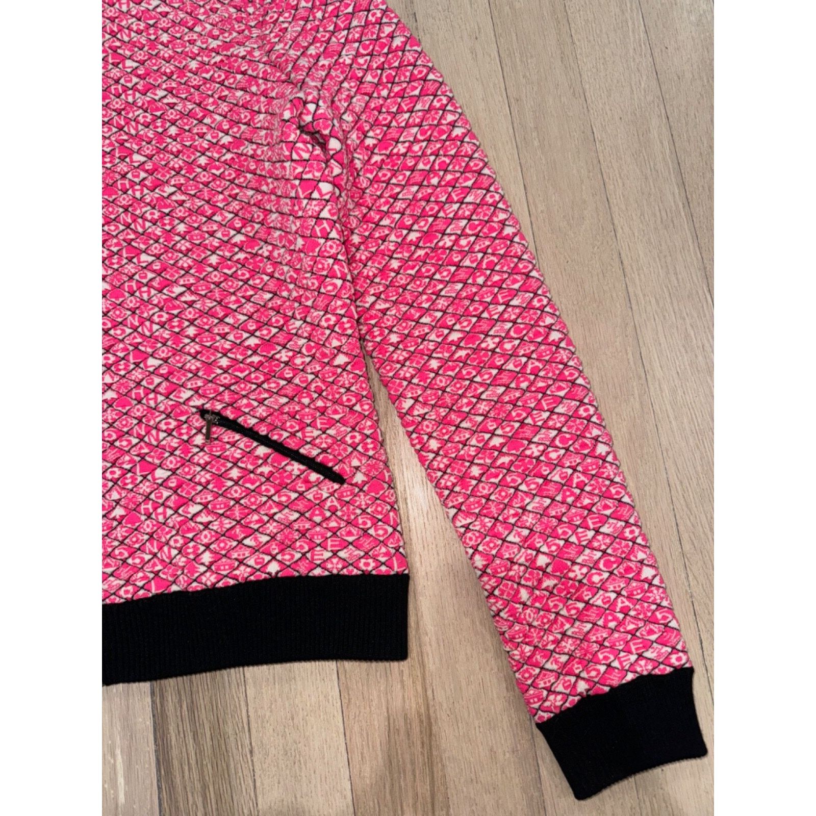 Chanel Chanel 19B Coco Neige Ski Pink Quilted Black Logo Wool Size XS / US 0-2 / IT 36-38 - 9 Thumbnail