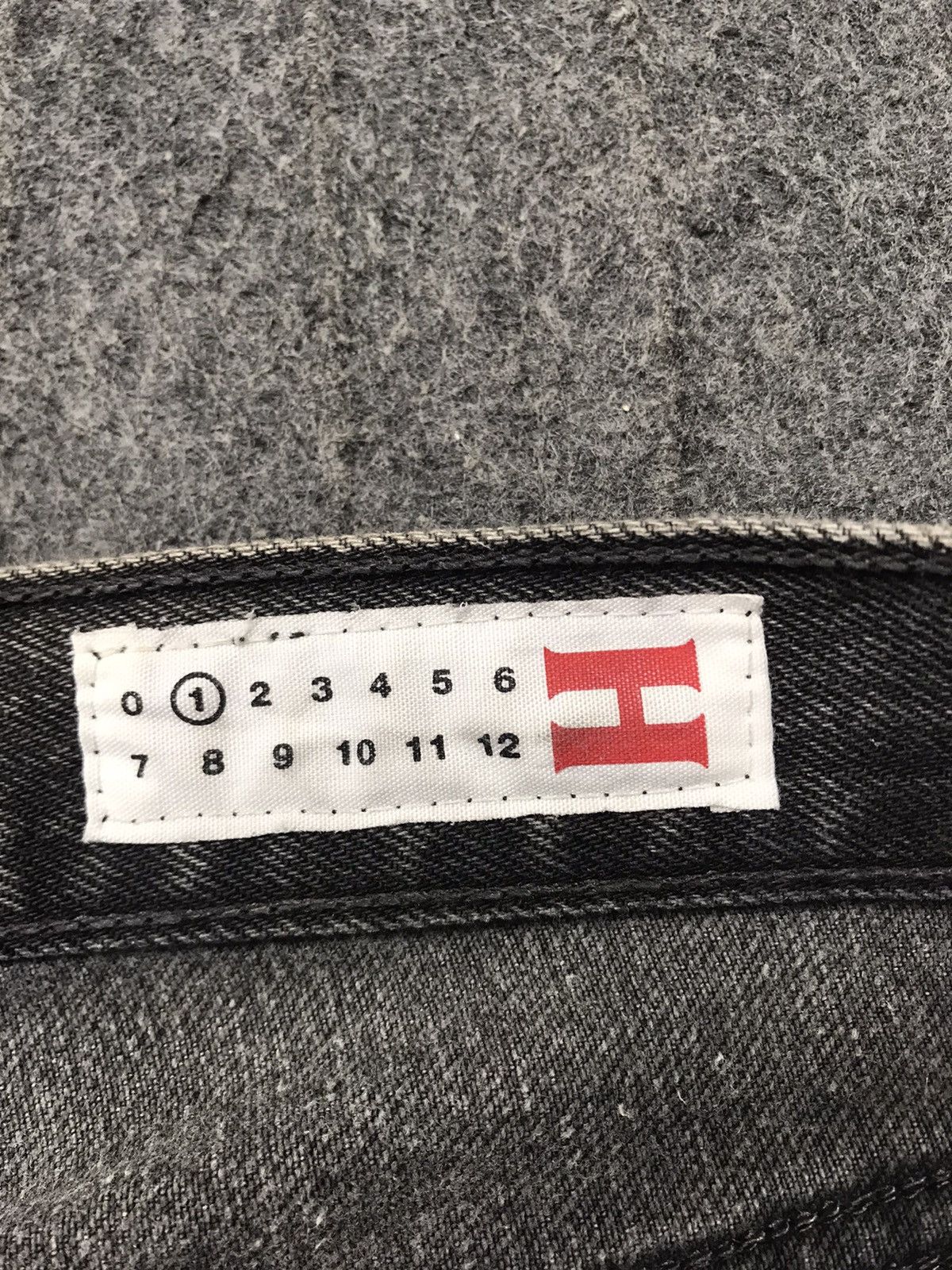 Levi's Vintage Clothing Vintage 501 France Black Denim Jean Zipper Flaps Pocket E179 Size US 29 - 10 Thumbnail