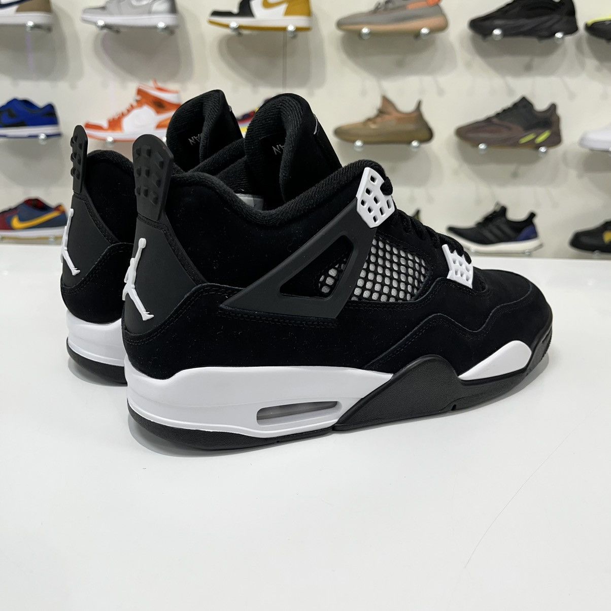 Nike Air Jordan 4 Retro White Thunder Size US 9 / EU 42 - 6 Thumbnail