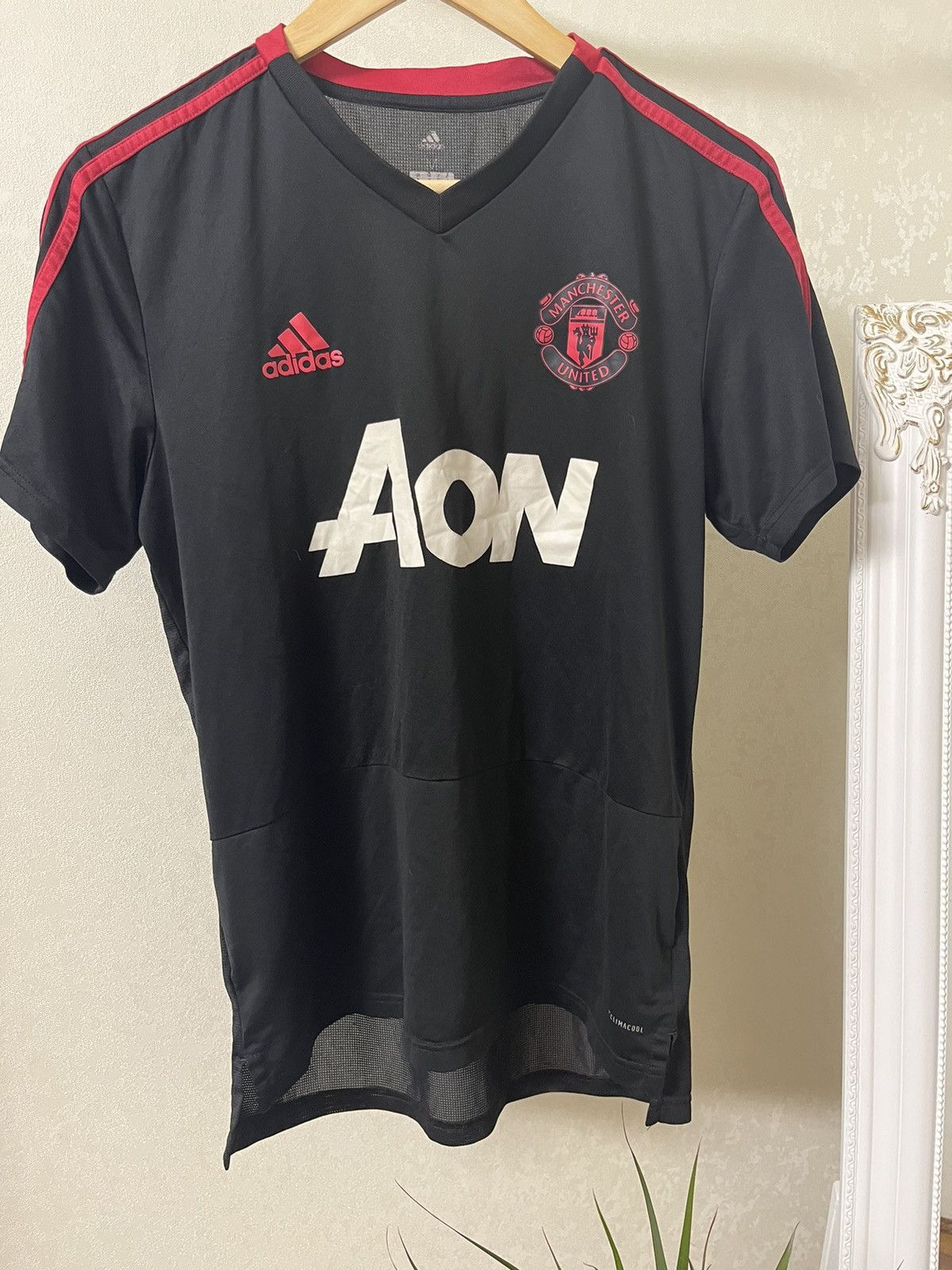 Vintage Manchester United 2018 Training Blokecore Jersey Size US M / EU 48-50 / 2 - 1 Thumbnail